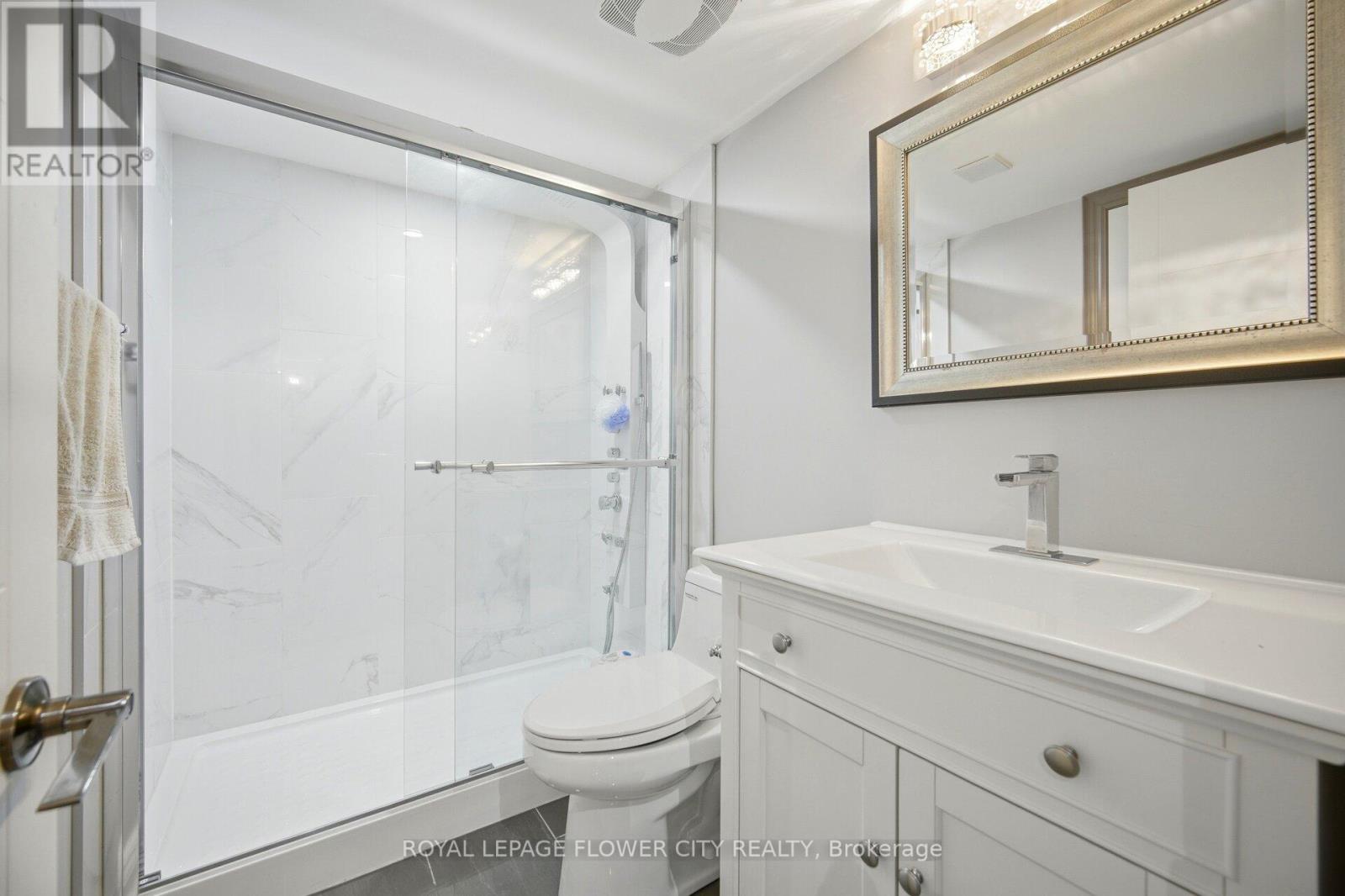 150 Bellchase Trail, Brampton, Ontario  L6P 3N2 - Photo 35 - W13472904