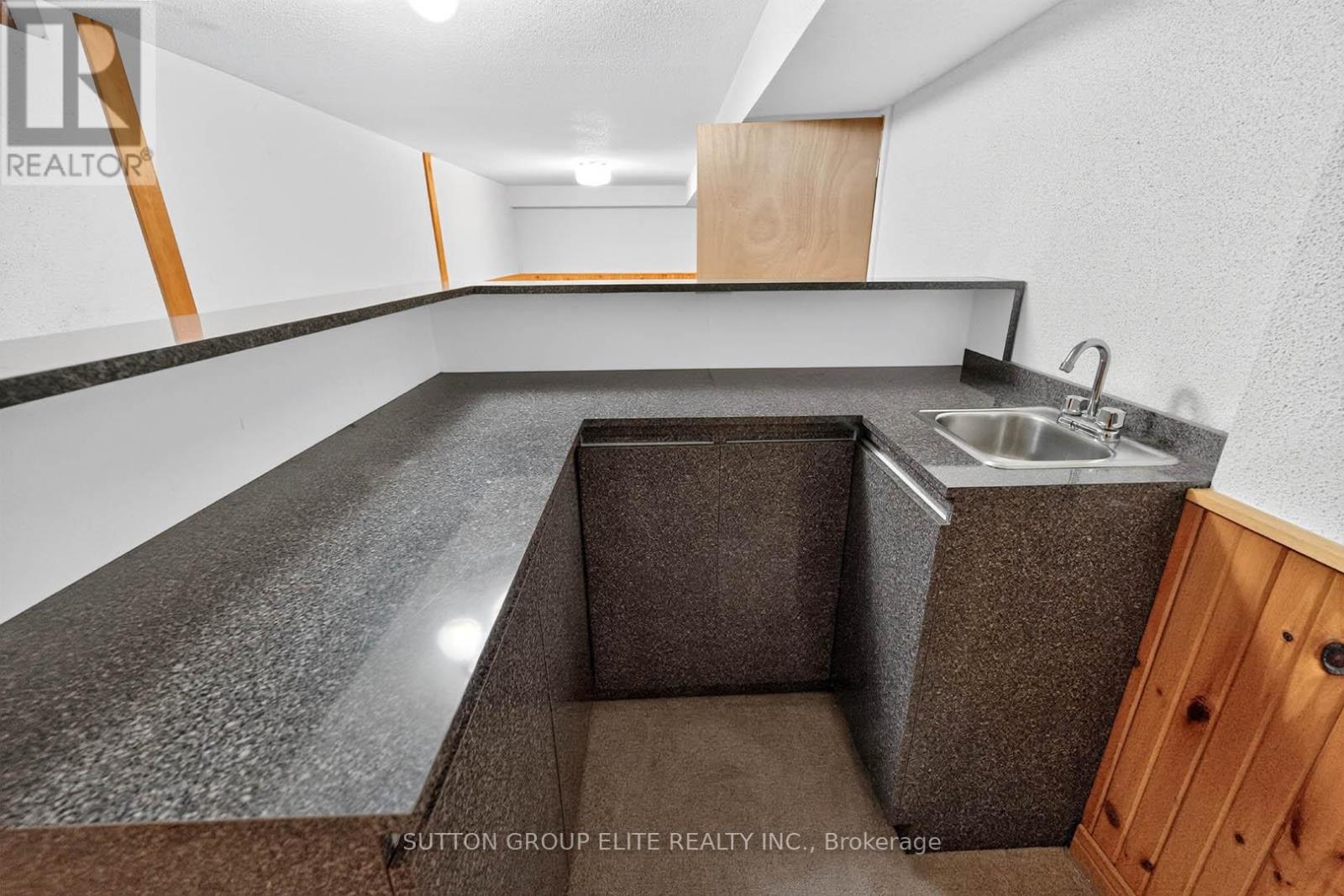 6505 Miller's Grove, Mississauga, Ontario  L5N 3E5 - Photo 37 - W13472864