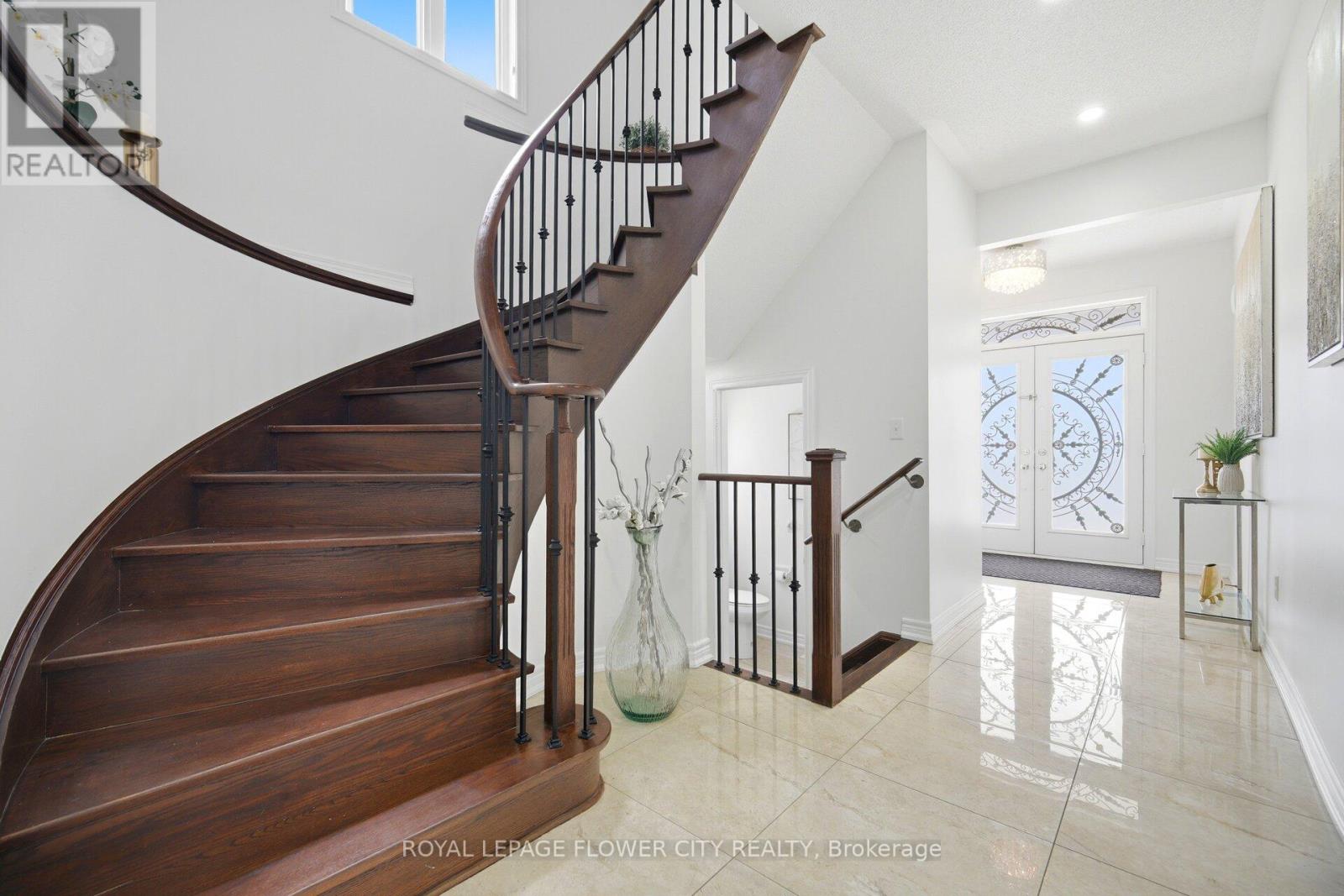 150 Bellchase Trail, Brampton, Ontario  L6P 3N2 - Photo 16 - W13472904