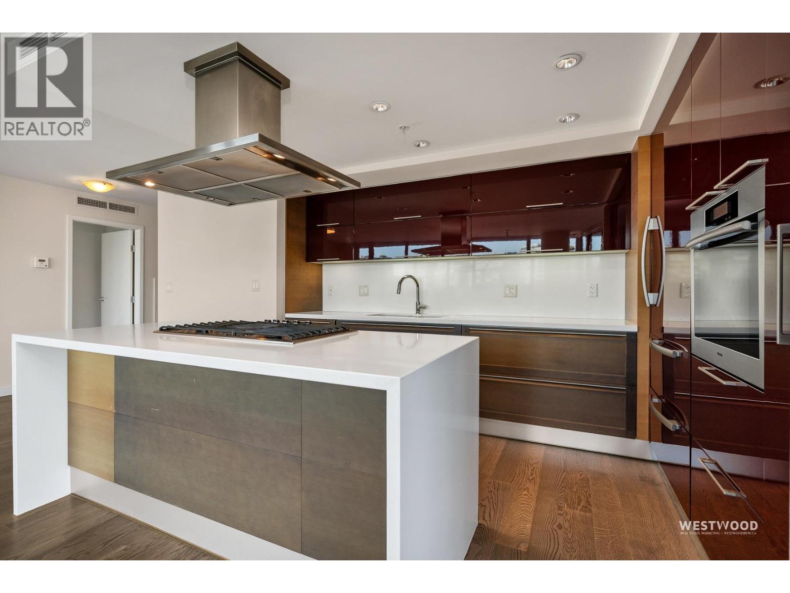 501 8 Smithe Mews, Vancouver, British Columbia  V6B 0A5 - Photo 4 - R3138562