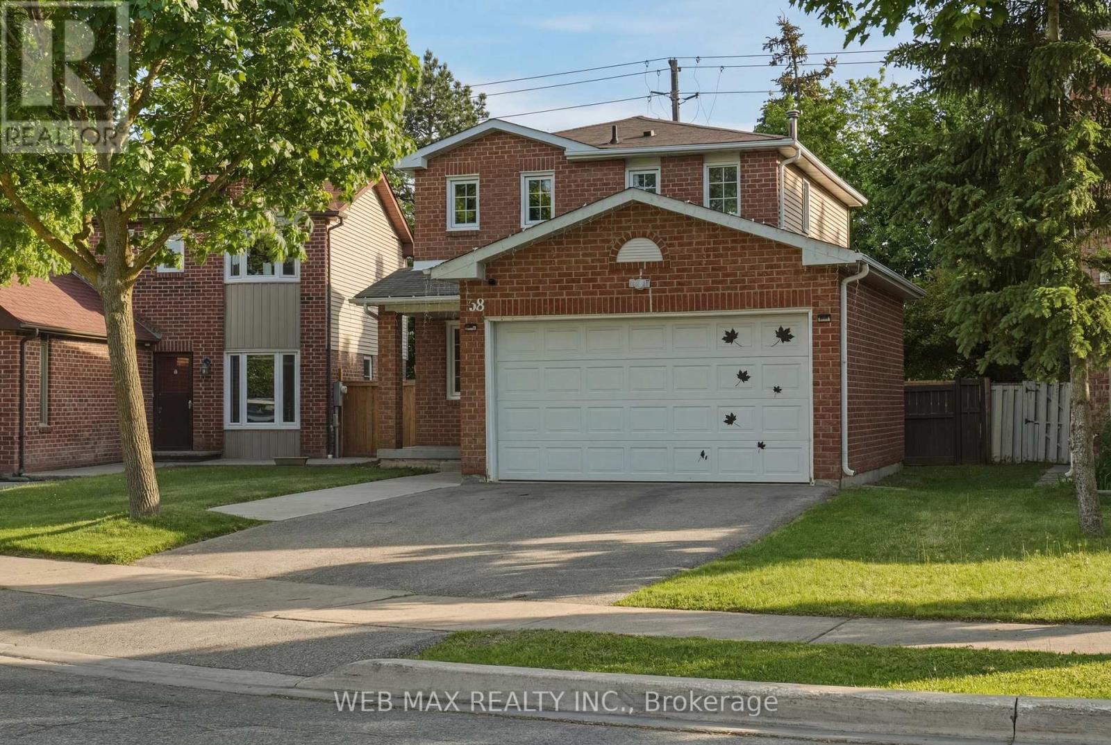 58 Cassander Crescent, Brampton, Ontario  L6Z 1Z2 - Photo 2 - W13473078