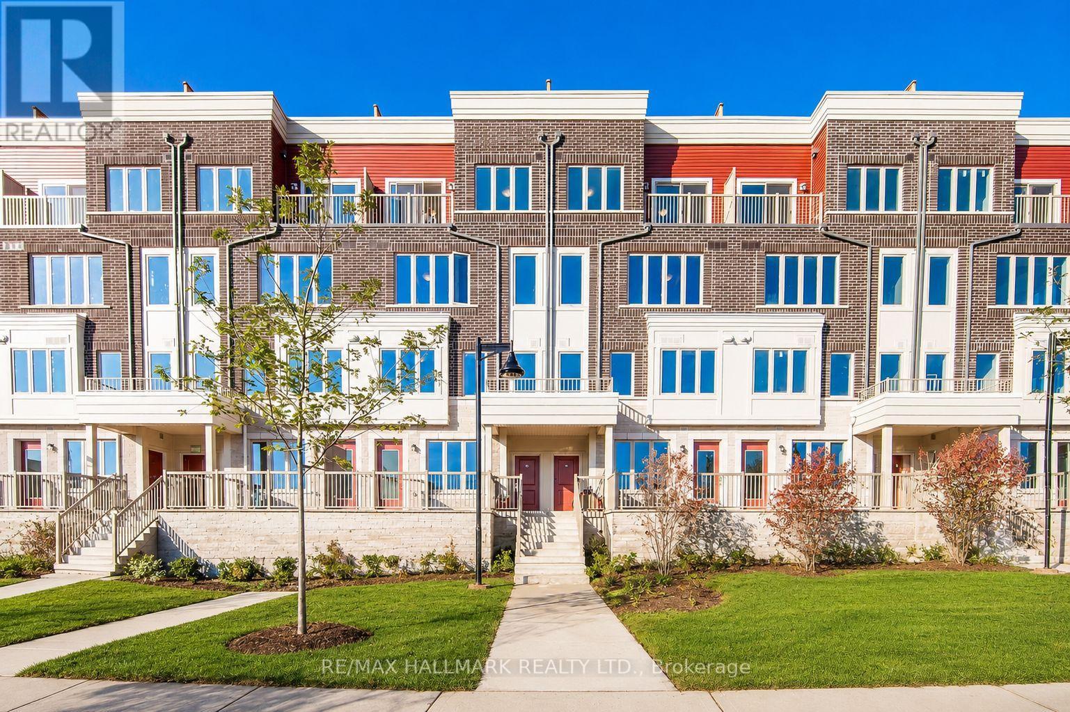 31 - 100 LONG BRANCH AVENUE, Toronto, Ontario