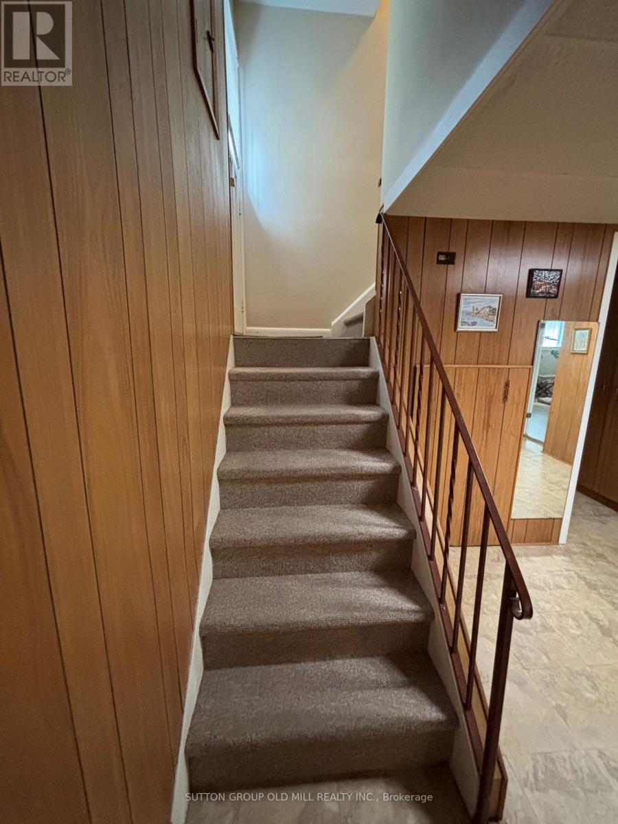 14 Claymore Drive, Toronto, Ontario  M8Z 2R9 - Photo 20 - W13473646