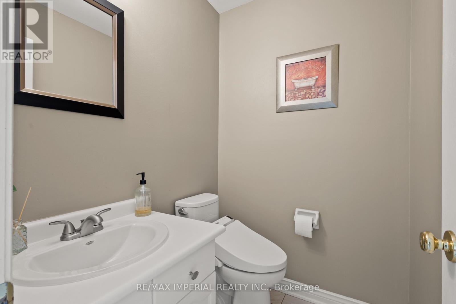 2044 Schoolmaster Circle, Oakville, Ontario L6M 3A1 - Photo 19 - W13473238