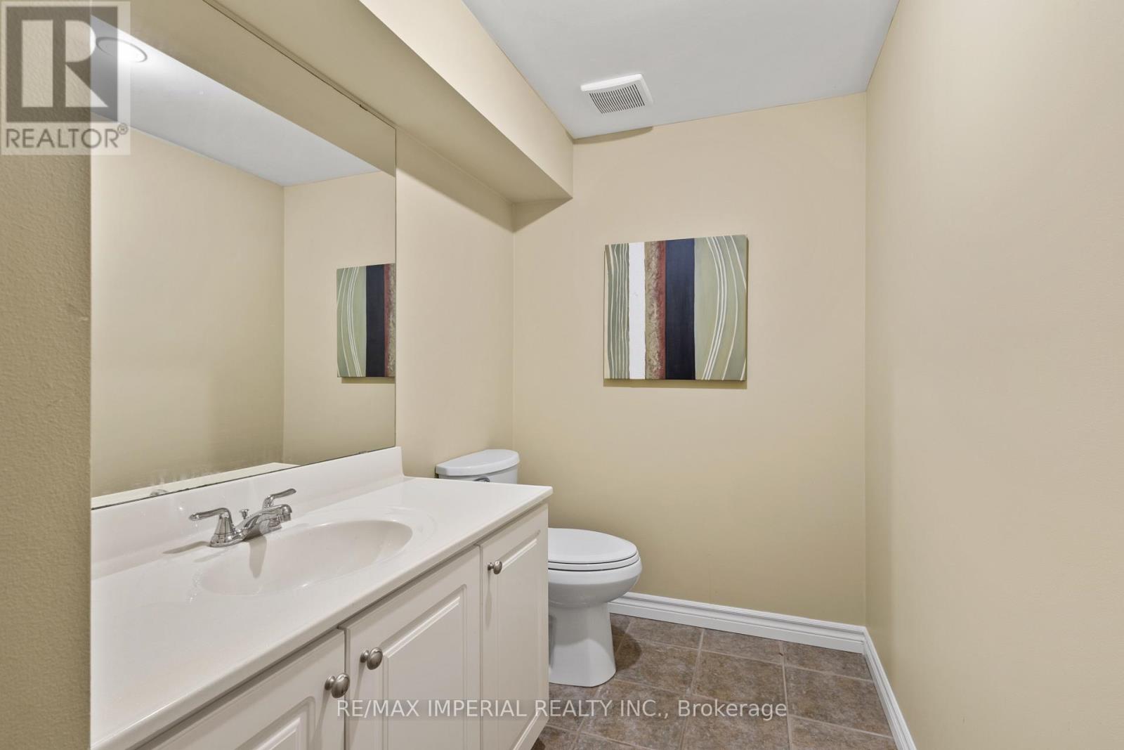 2044 Schoolmaster Circle, Oakville, Ontario L6M 3A1 - Photo 31 - W13473238