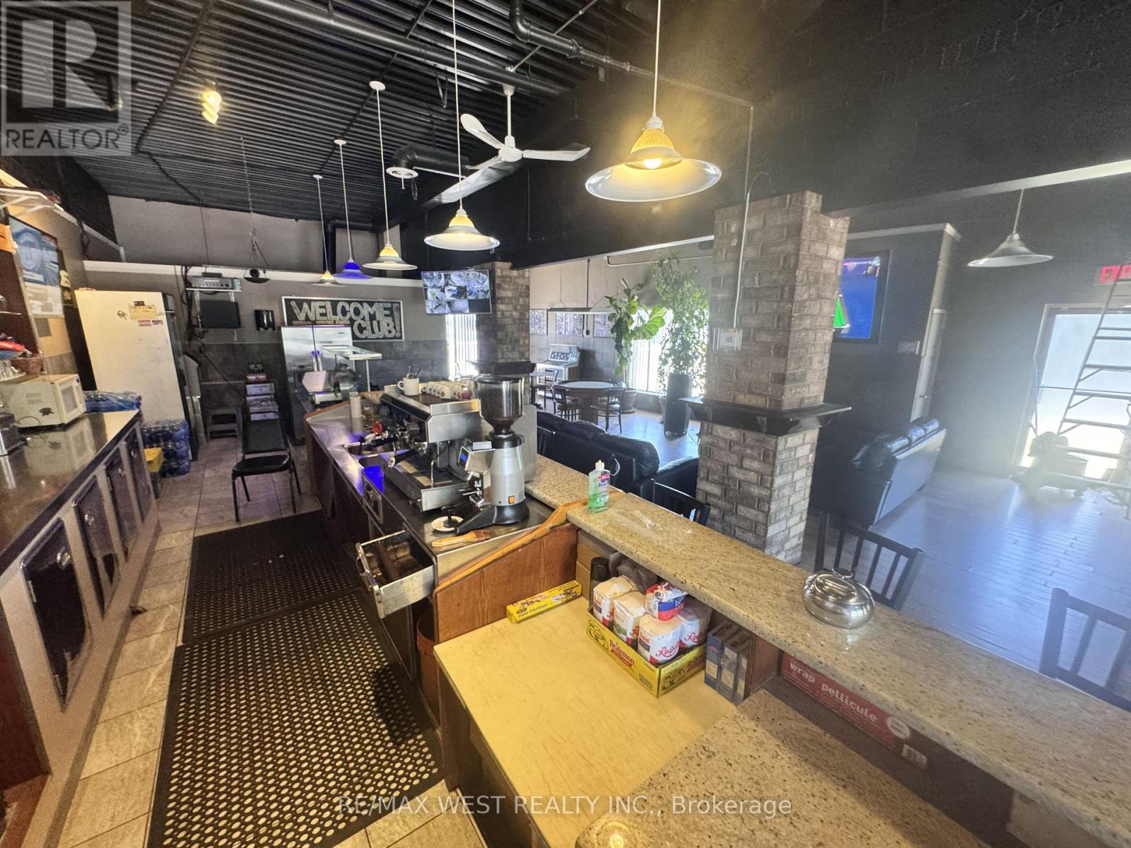 2724 Jane Street, Toronto, Ontario M3L 2N1 - Photo 13 - W13473256