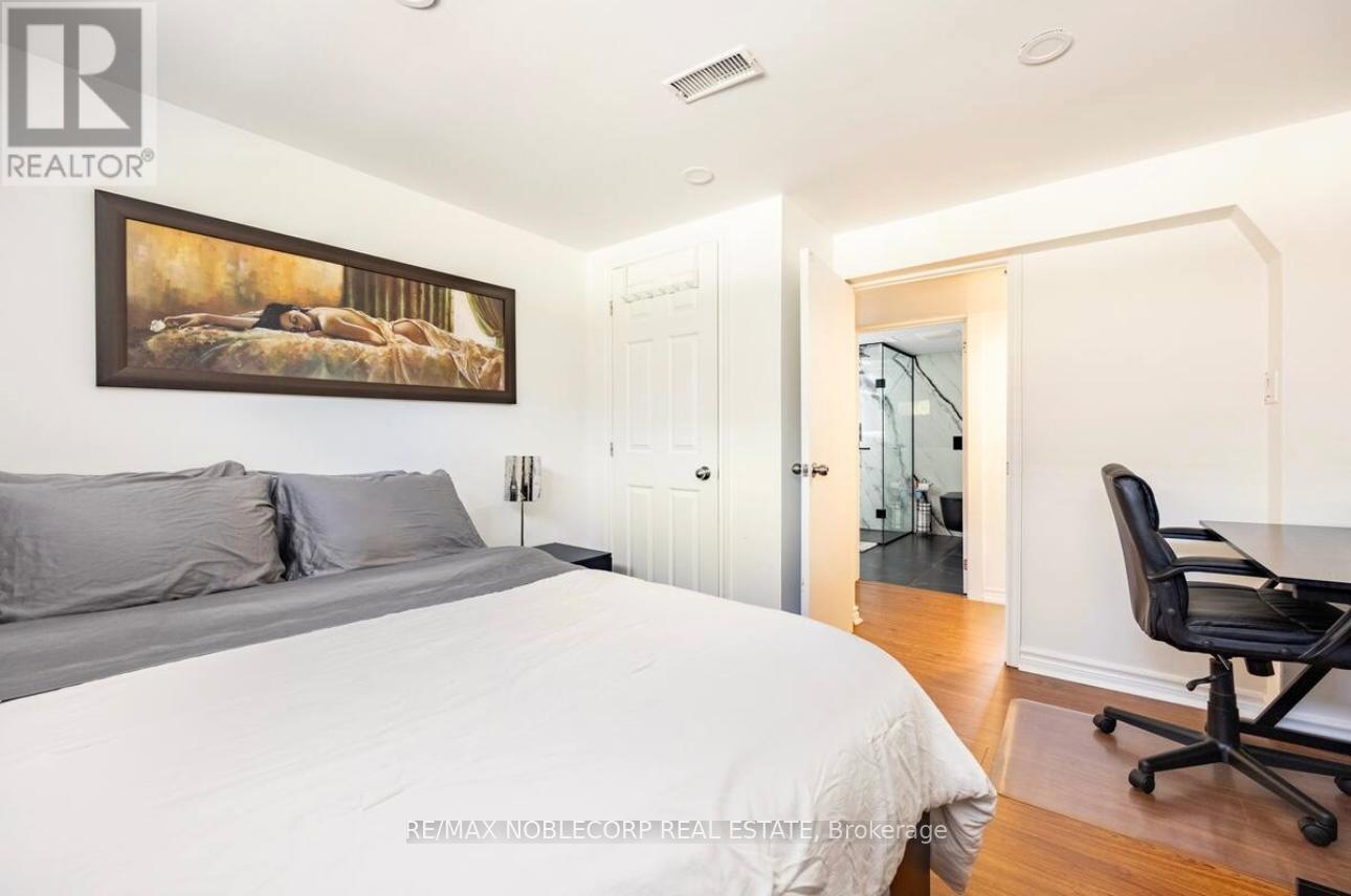 Bsmt - 4230 Bloor Street W, Toronto, Ontario  M9C 1Z7 - Photo 13 - W13473412