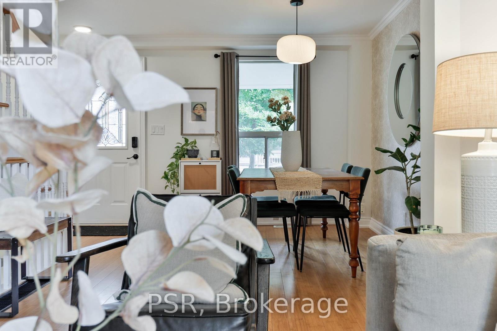 175 Maria Street, Toronto, Ontario  M6P 1W5 - Photo 10 - W13473420