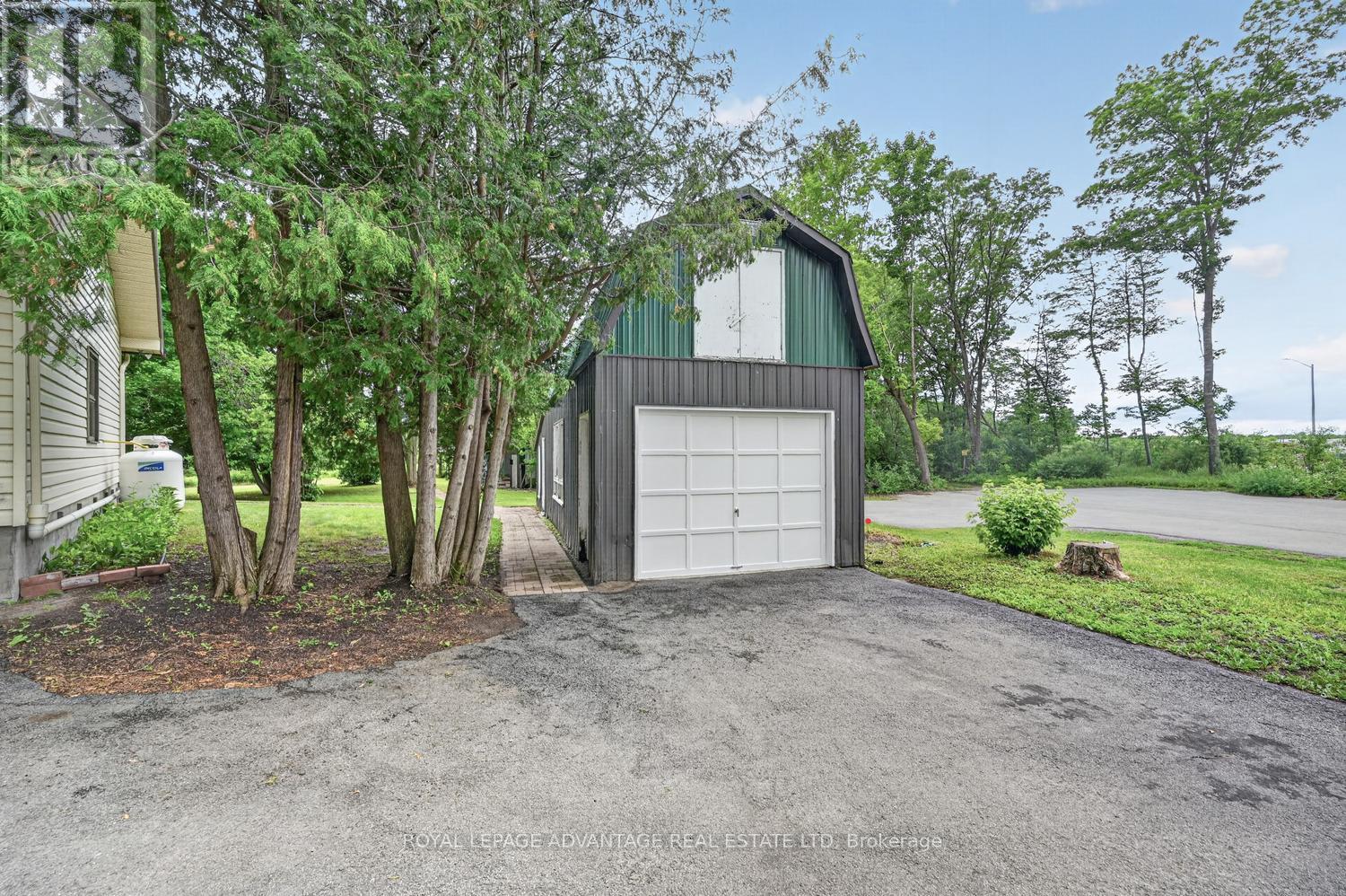 83 Broadview Avenue W, Rideau Lakes, Ontario  K7A 4L3 - Photo 34 - X13475012