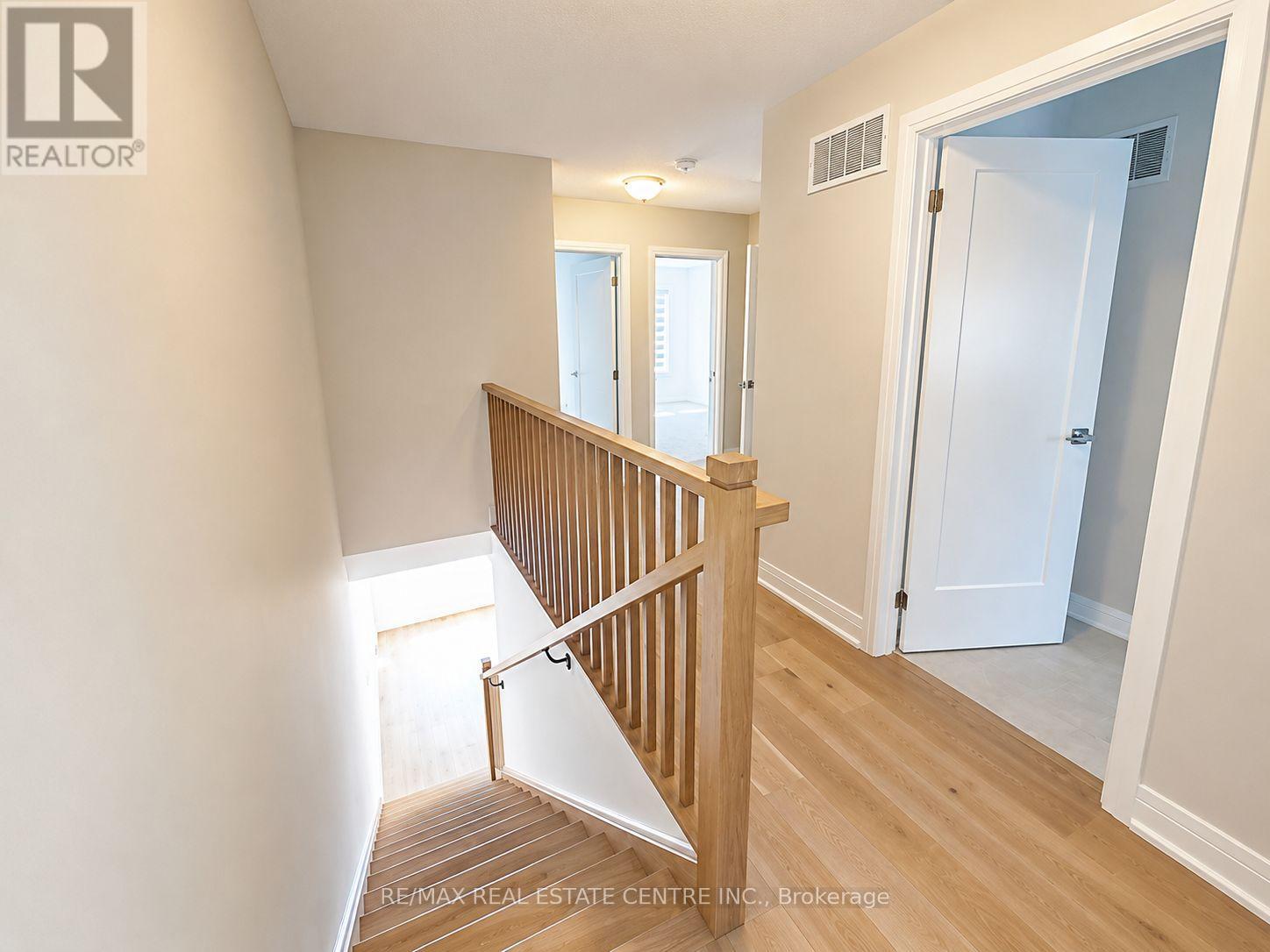 46 Windtree Way, Halton Hills, Ontario  L7G 0P6 - Photo 15 - W13473806