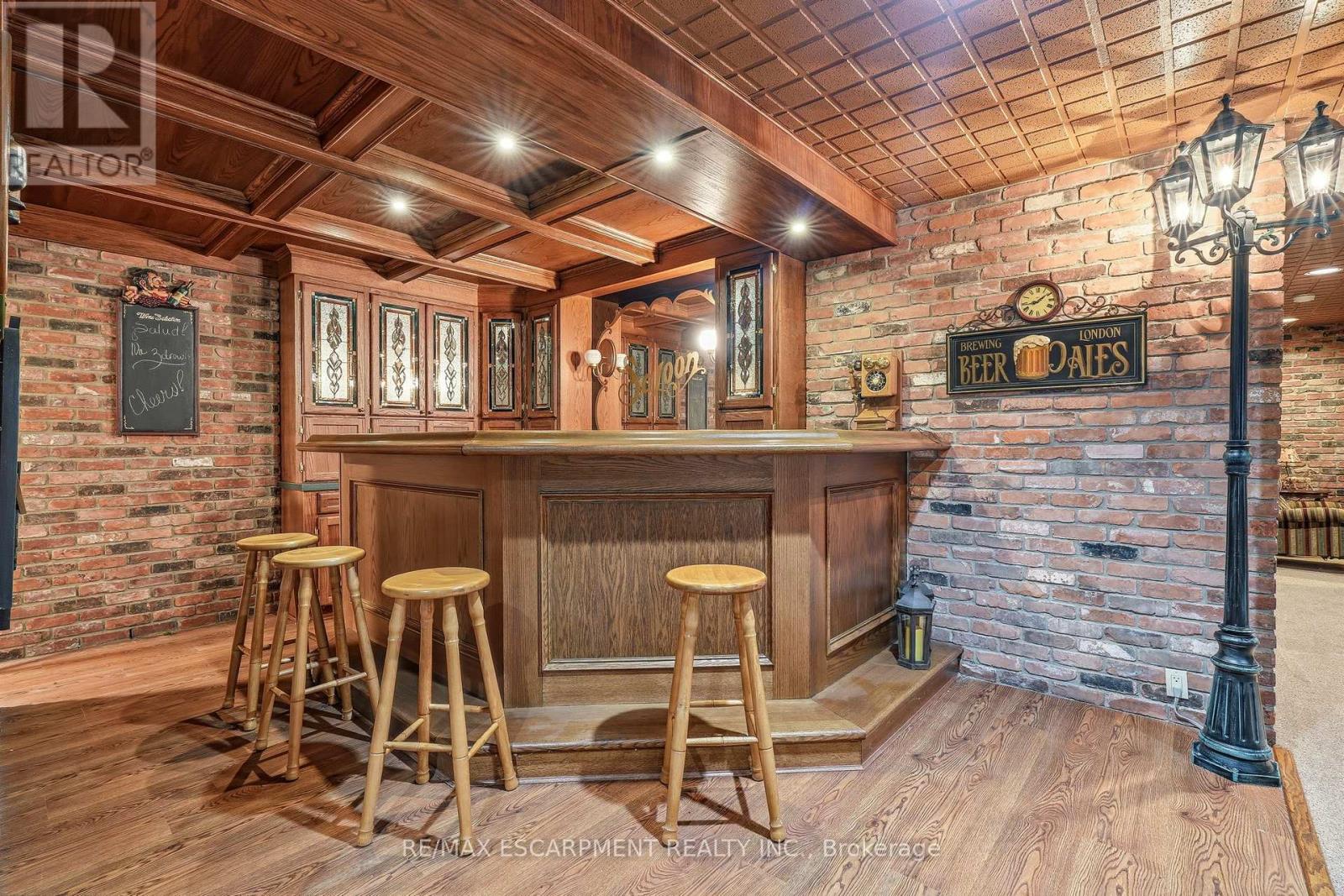 1111 Crofton Way, Burlington, Ontario  L7P 4X1 - Photo 31 - W13473342