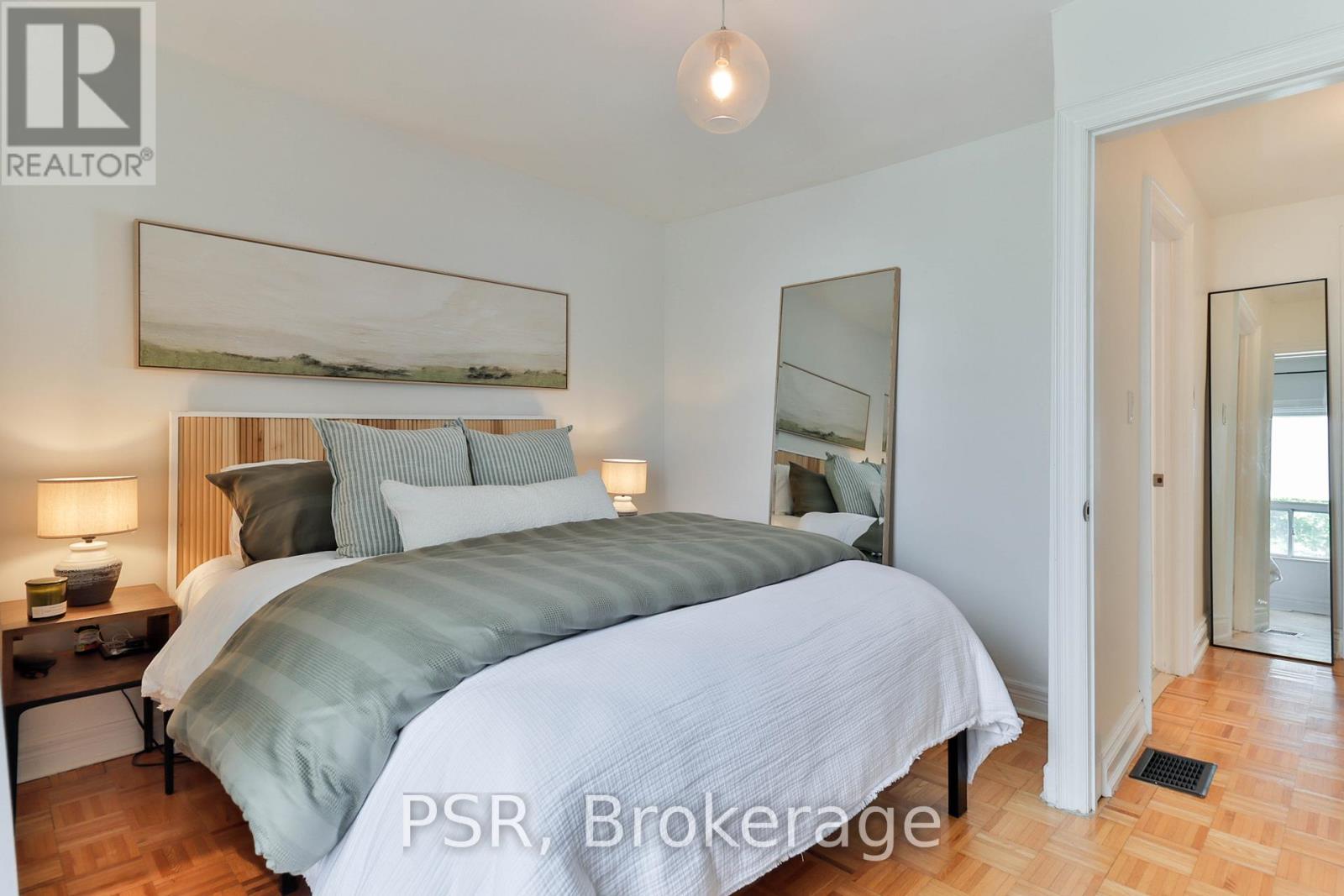 175 Maria Street, Toronto, Ontario  M6P 1W5 - Photo 25 - W13473420