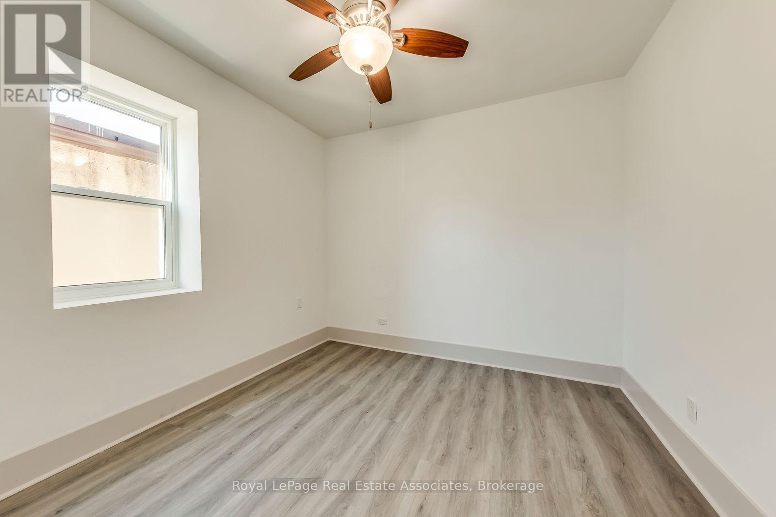 2 - 362 Royal York Road, Toronto, Ontario  M8Y 2R2 - Photo 9 - W13473570