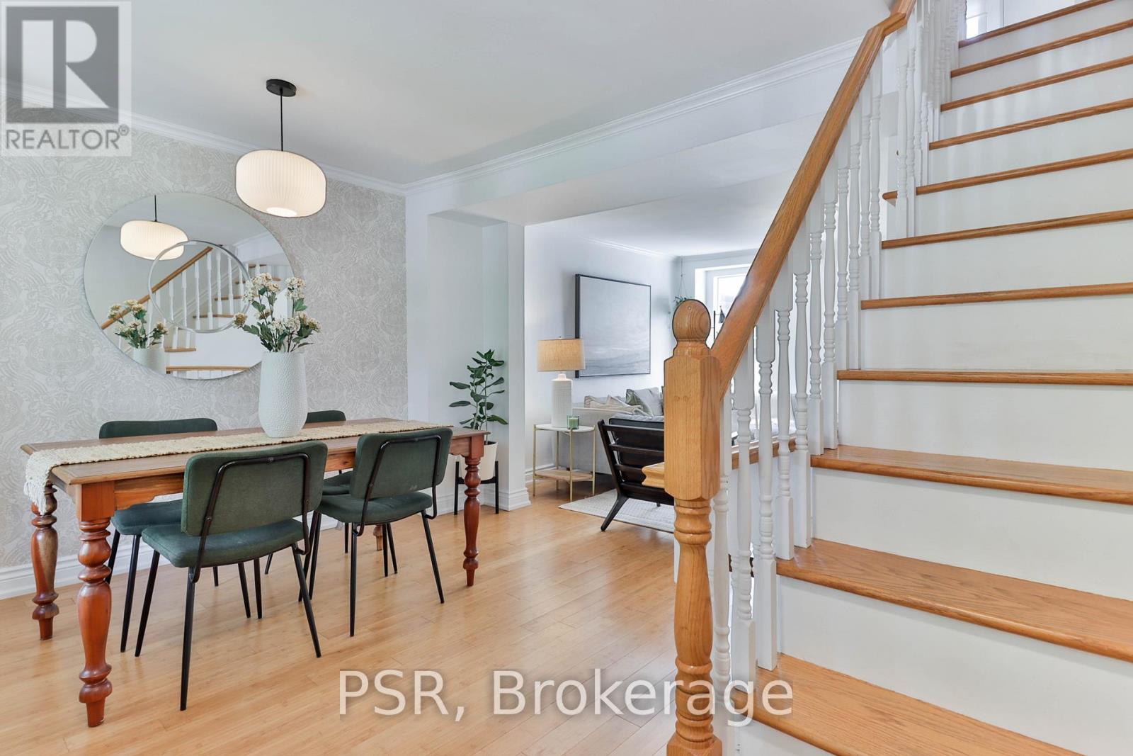 175 Maria Street, Toronto, Ontario  M6P 1W5 - Photo 3 - W13473420