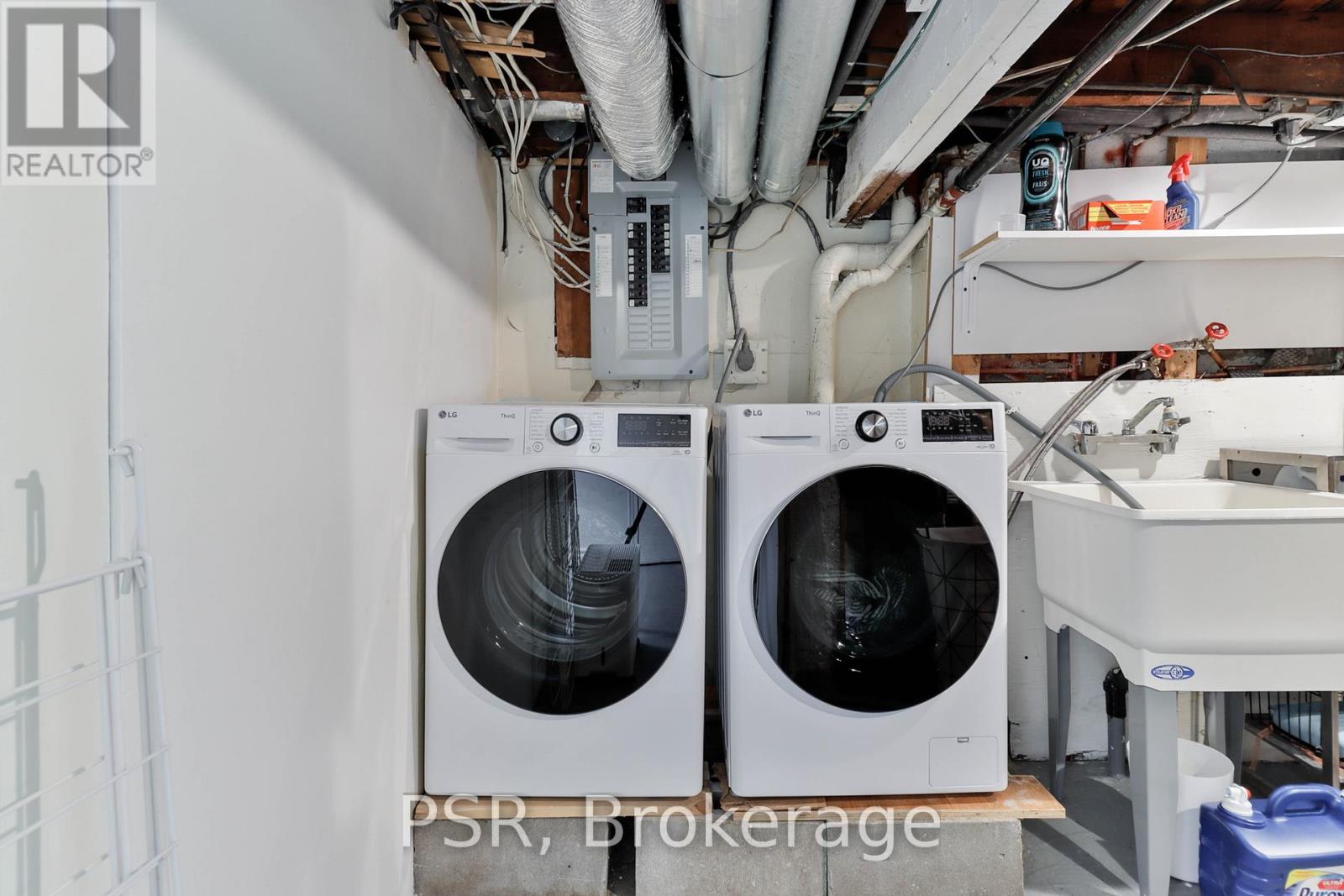 175 Maria Street, Toronto, Ontario  M6P 1W5 - Photo 31 - W13473420
