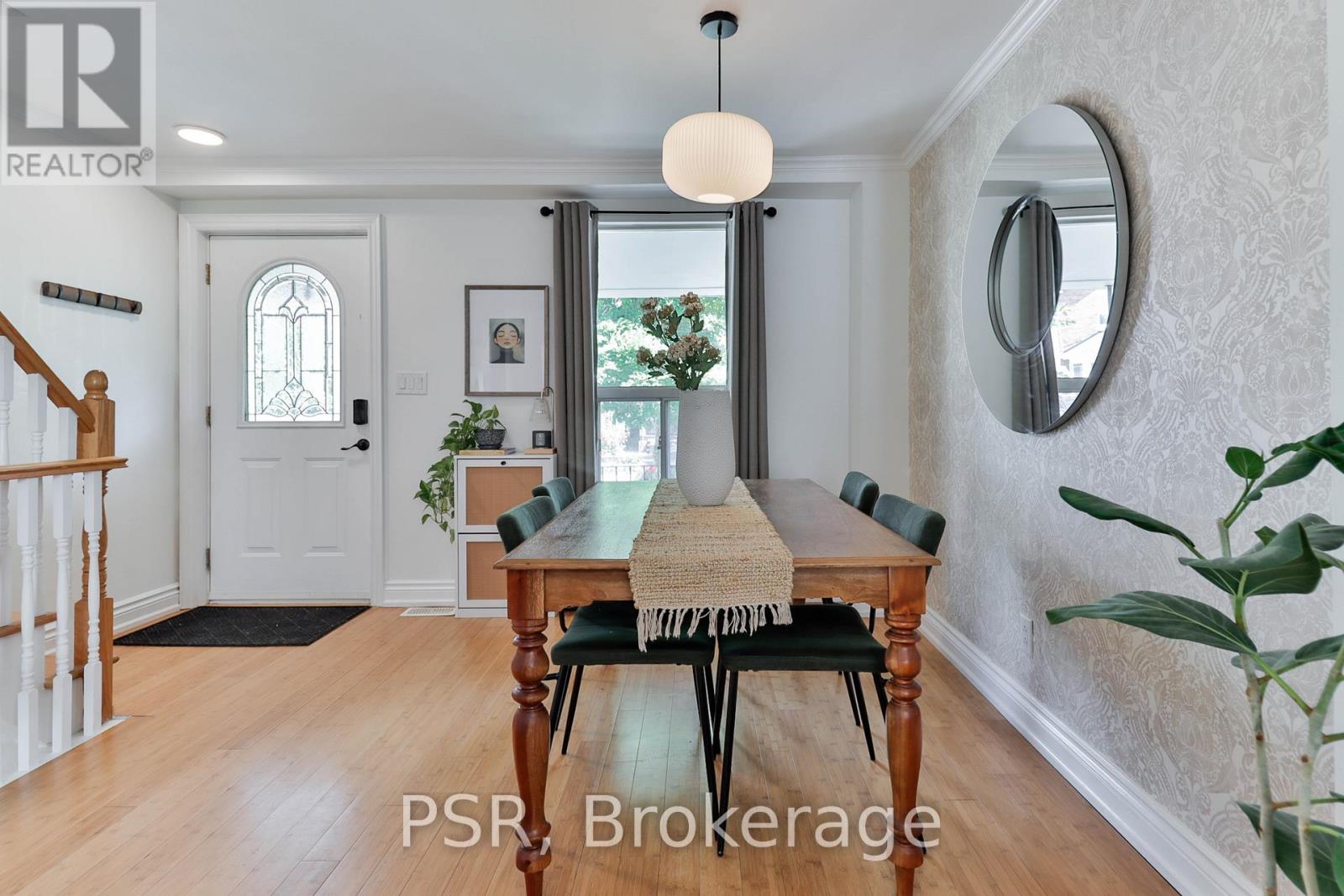 175 Maria Street, Toronto, Ontario  M6P 1W5 - Photo 8 - W13473420