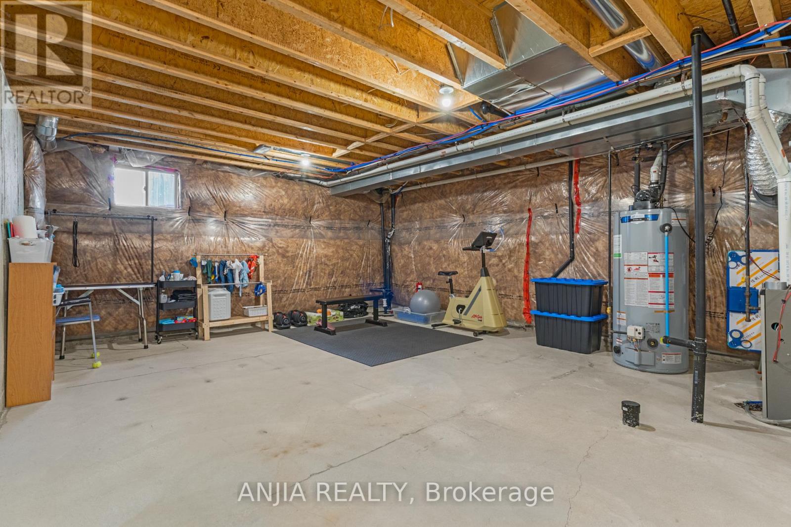 24 Morra Avenue, Caledon, Ontario  L7E 4K5 - Photo 19 - W13473880