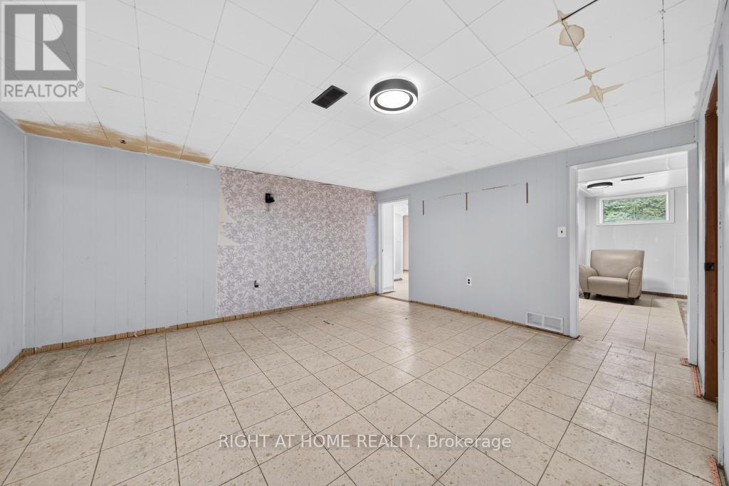 662 Montego Crescent, Burlington, Ontario  L7N 2Z1 - Photo 32 - W13474064