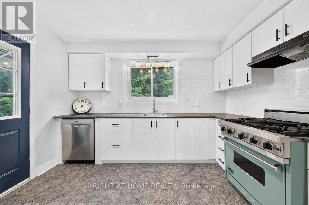 662 Montego Crescent, Burlington, Ontario  L7N 2Z1 - Photo 12 - W13474064