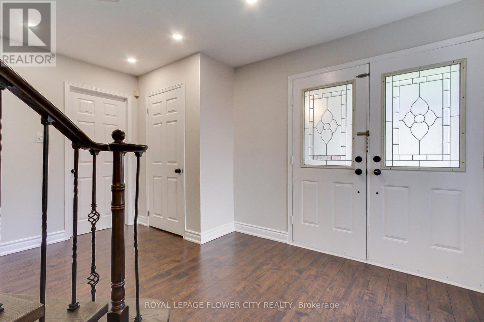 2620 Credit Valley Road, Mississauga, Ontario  L5M 4J7 - Photo 2 - W13474074