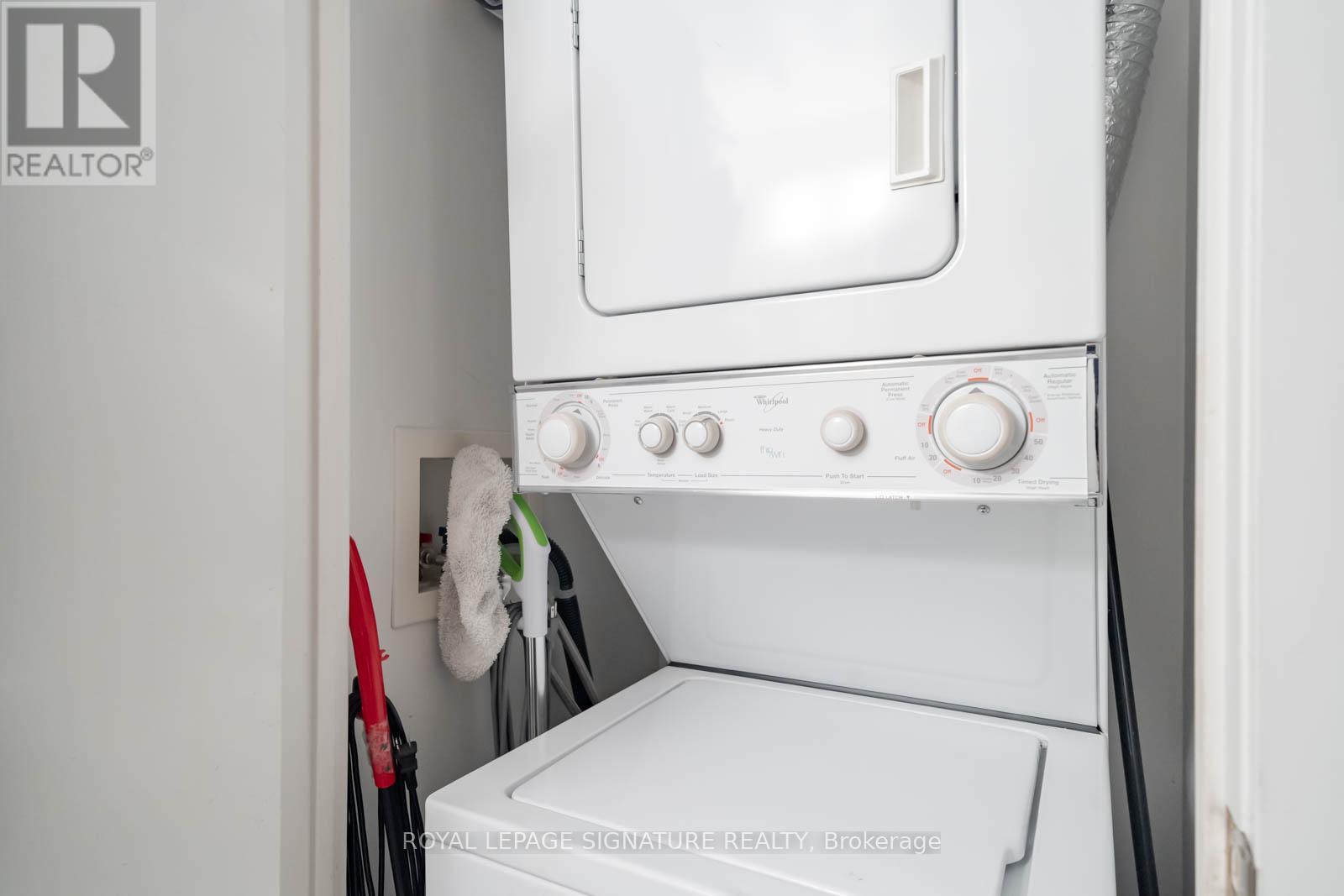 1208 - 20 Joe Shuster Way, Toronto, Ontario M6K 0A3 - Photo 12 - W13473928
