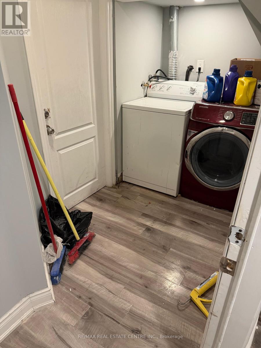 Bsmt - 22 Matterdale Avenue, Brampton, Ontario L6Y 4J6 - Photo 12 - W13474092