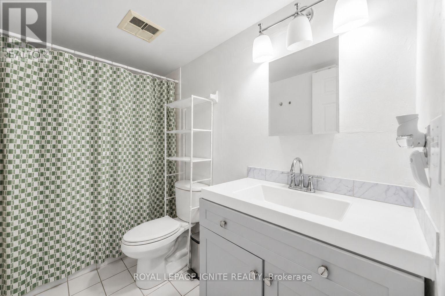1708 - 350 Webb Drive, Mississauga, Ontario  L5B 3W4 - Photo 17 - W13474006