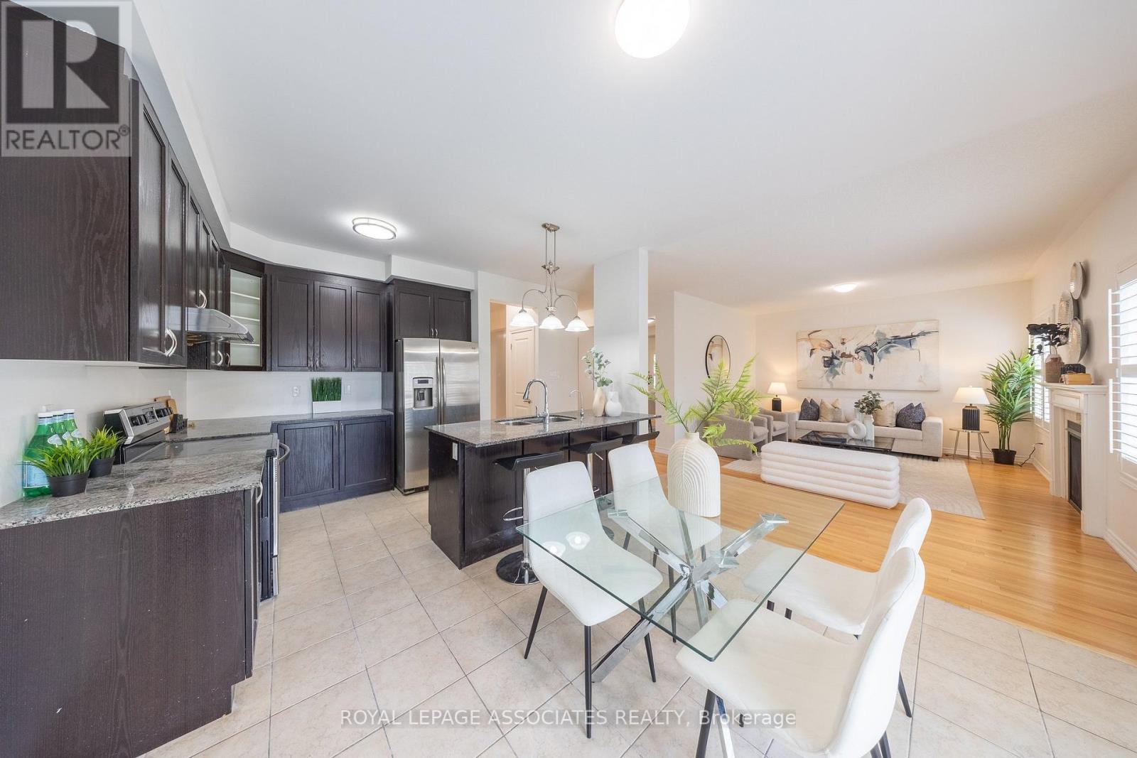 80 Thornbush Boulevard, Brampton, Ontario L7A 4K1 - Photo 18 - W13474346