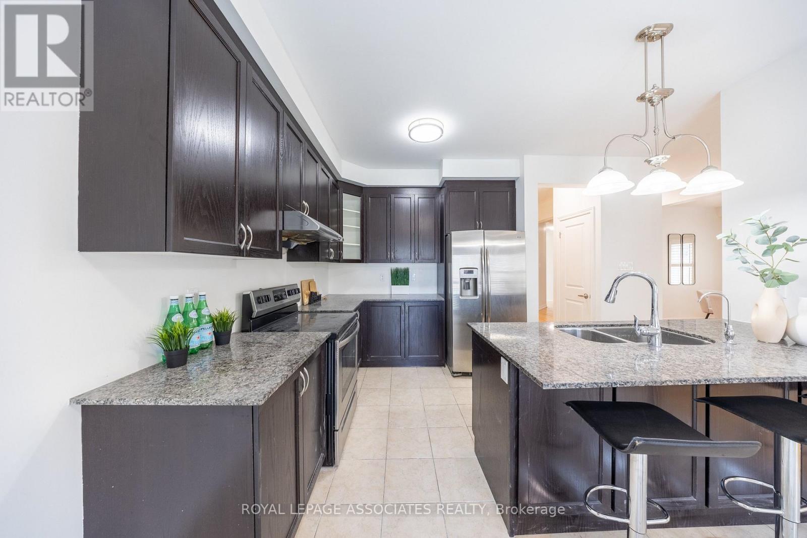80 Thornbush Boulevard, Brampton, Ontario L7A 4K1 - Photo 17 - W13474346