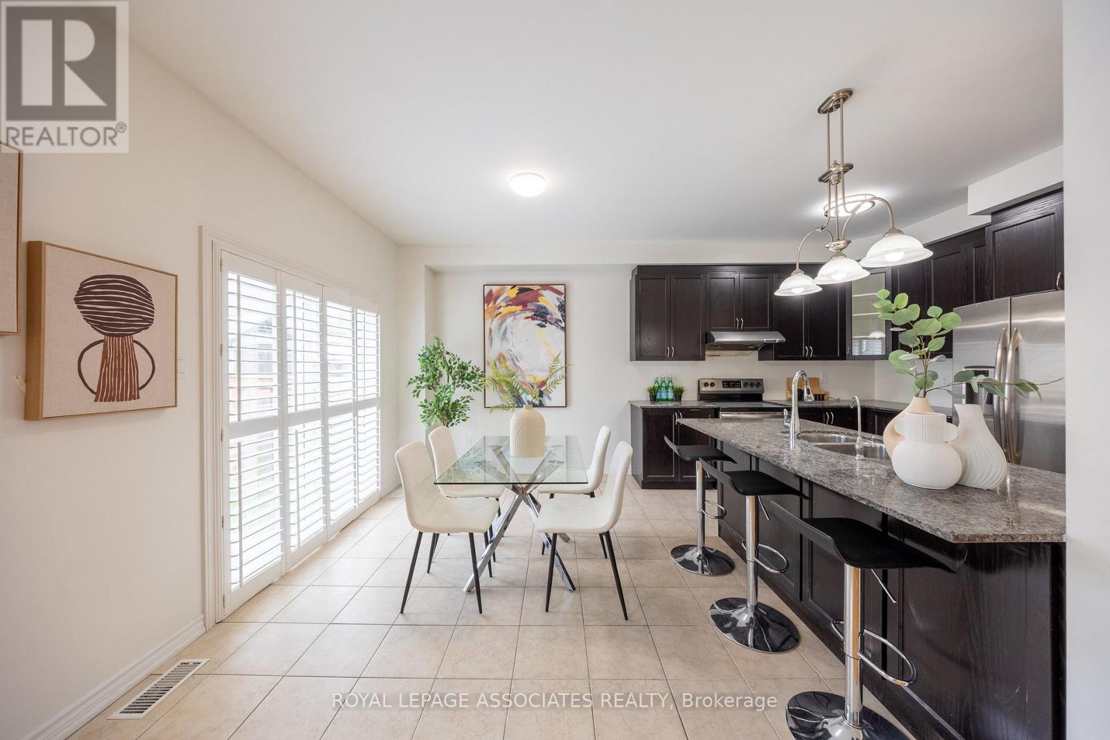 80 Thornbush Boulevard, Brampton, Ontario L7A 4K1 - Photo 15 - W13474346