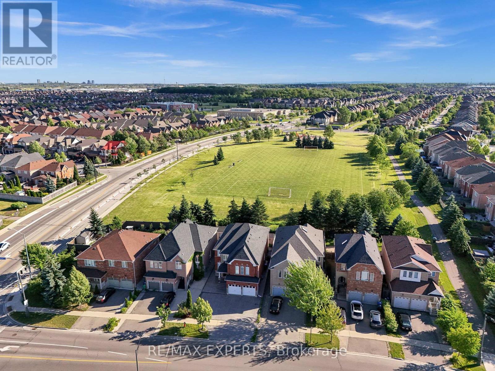 5231 Tresca Trail, Mississauga, Ontario  L5M 0C9 - Photo 39 - W13474090
