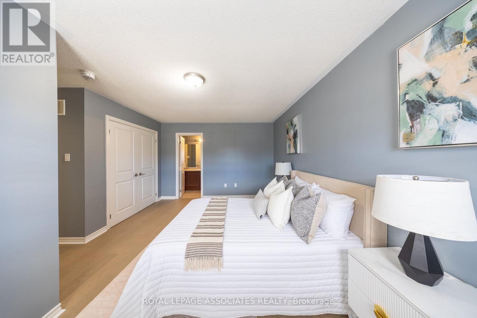 80 Thornbush Boulevard, Brampton, Ontario L7A 4K1 - Photo 27 - W13474346