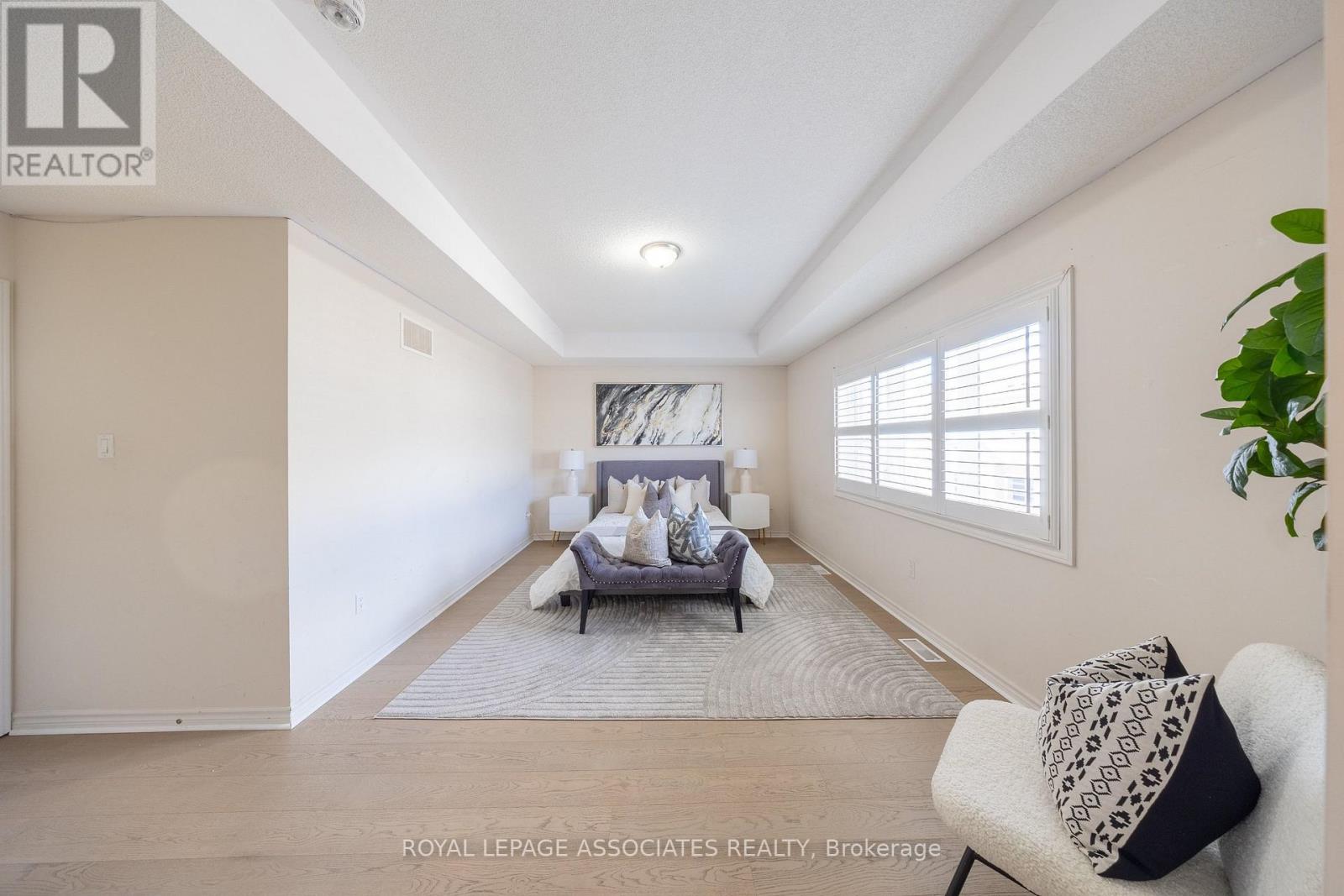 80 Thornbush Boulevard, Brampton, Ontario L7A 4K1 - Photo 31 - W13474346