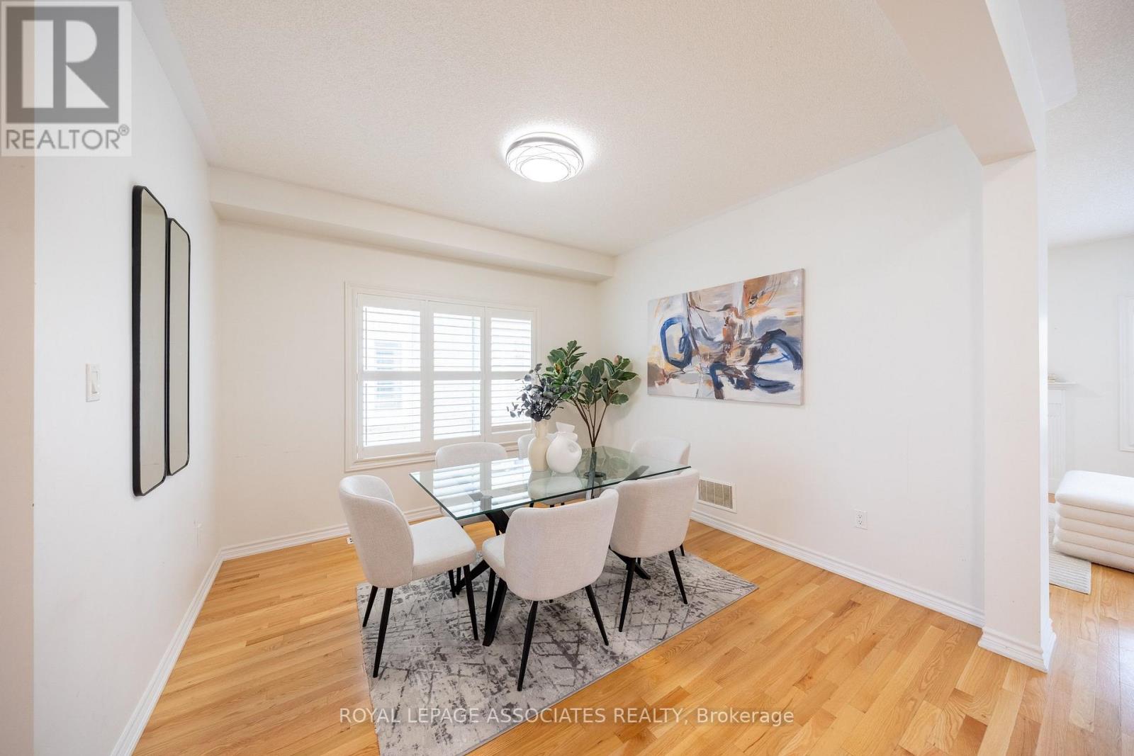 80 Thornbush Boulevard, Brampton, Ontario L7A 4K1 - Photo 7 - W13474346