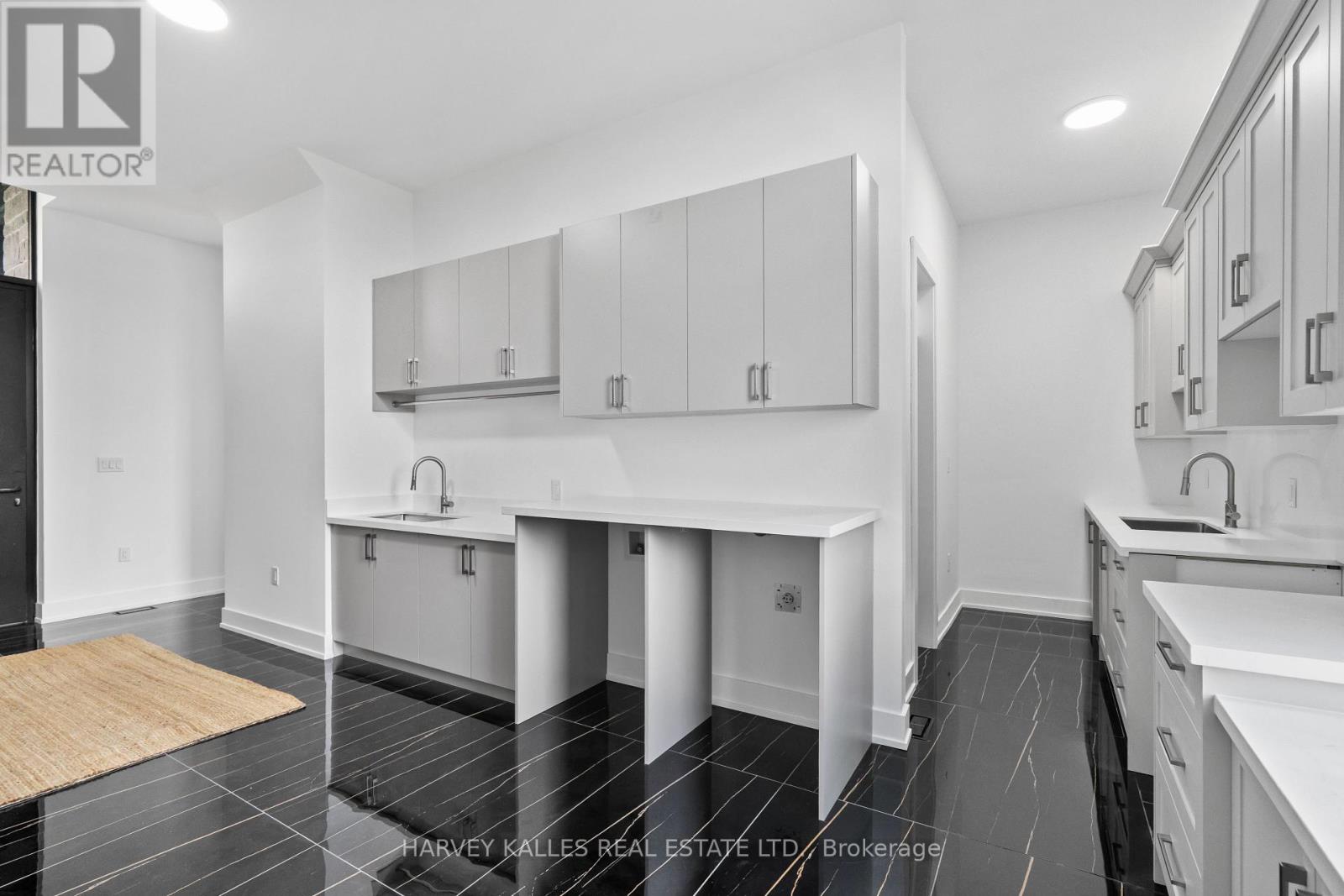 2 Sugarbush Court, Halton Hills, Ontario  L7G 4S7 - Photo 24 - W13474164