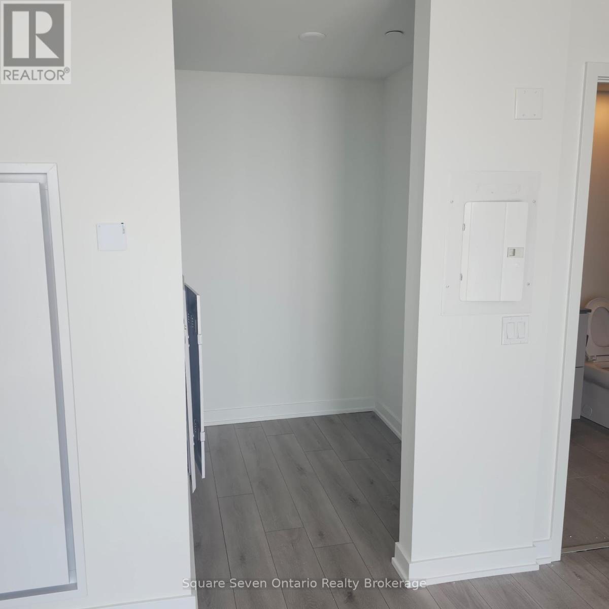 3002 - 1 Fairview Road, Mississauga, Ontario  L5A 4C6 - Photo 8 - W13474382