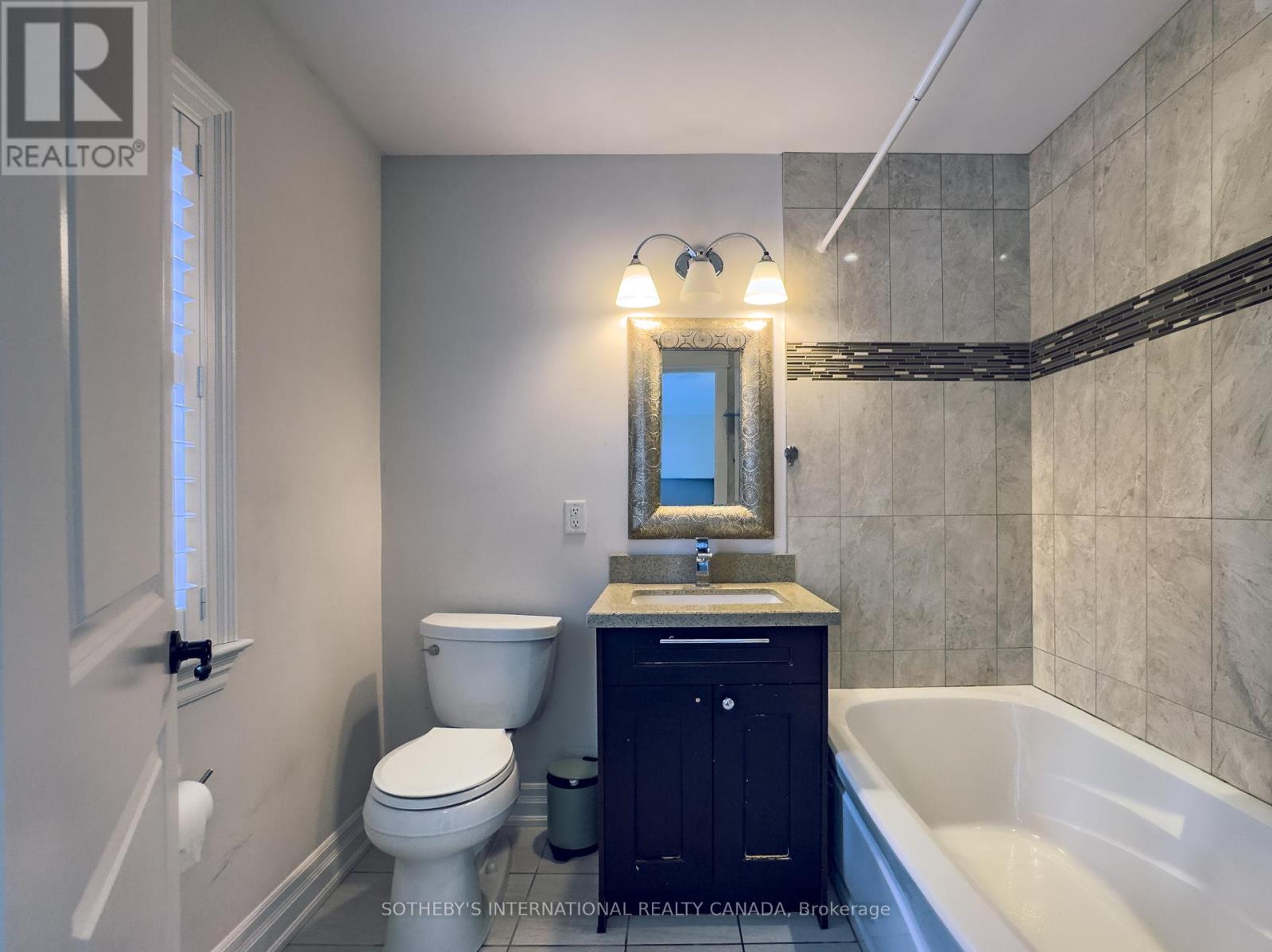 369 Lees Lane, Oakville, Ontario  L6L 4S4 - Photo 26 - W13474166