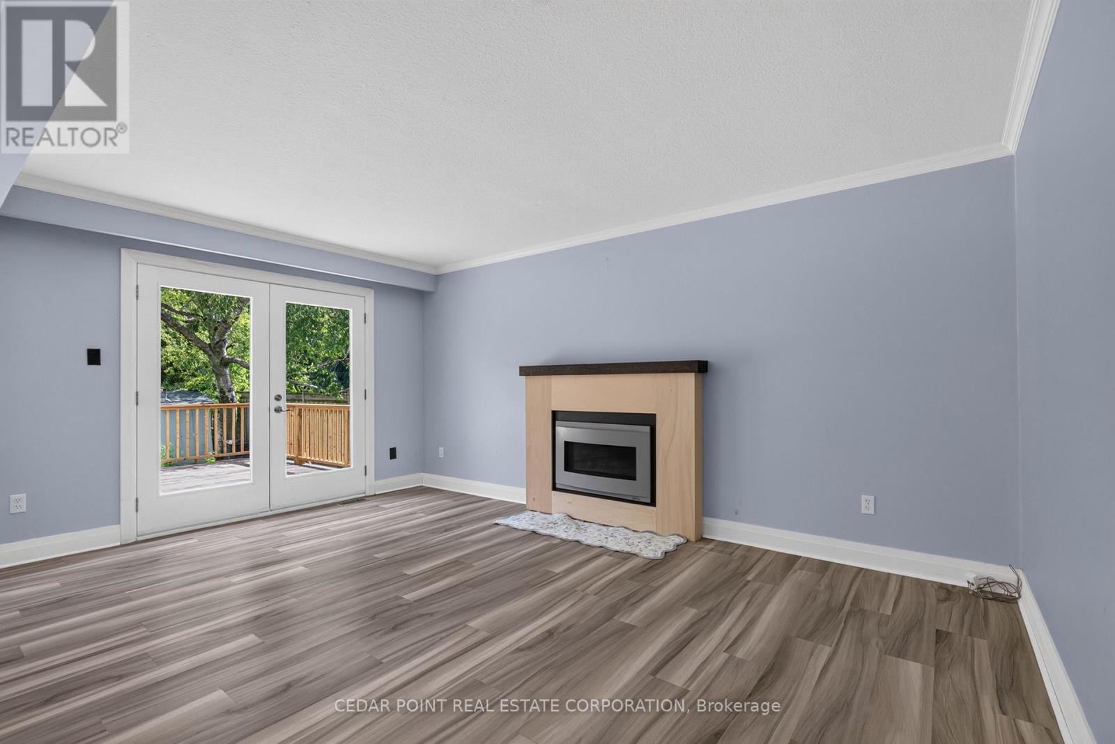1096 Fair Birch Drive, Mississauga, Ontario L5H 1M3 - Photo 12 - W13474250