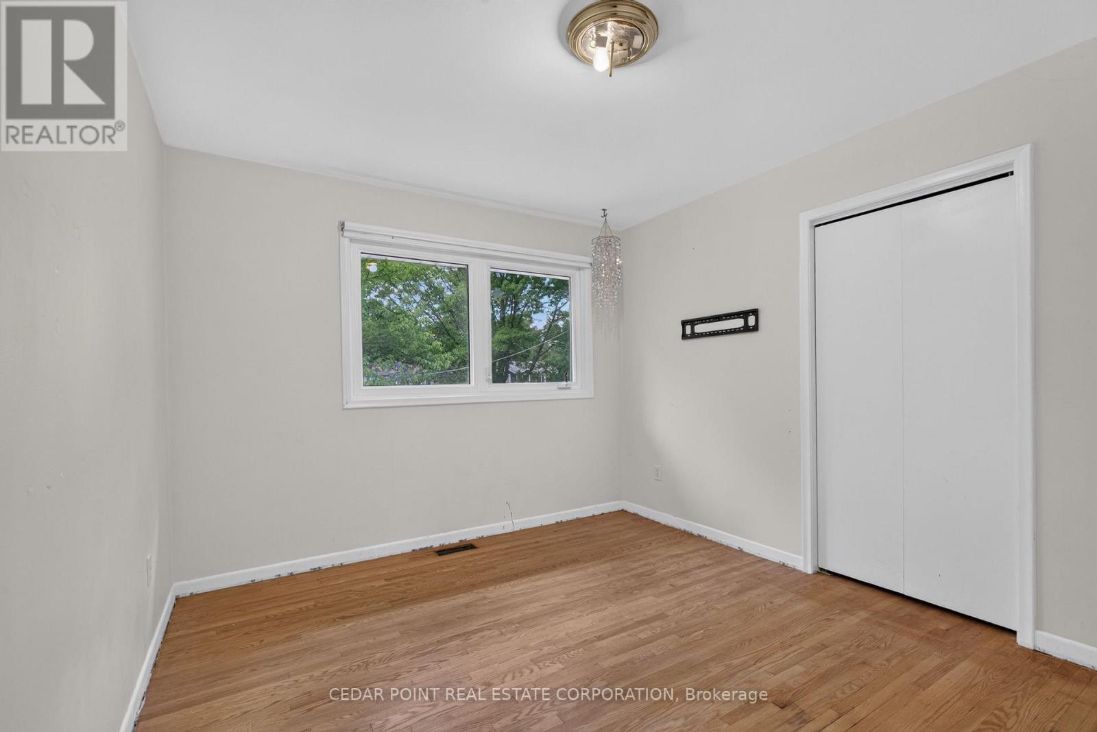 1096 Fair Birch Drive, Mississauga, Ontario L5H 1M3 - Photo 34 - W13474250