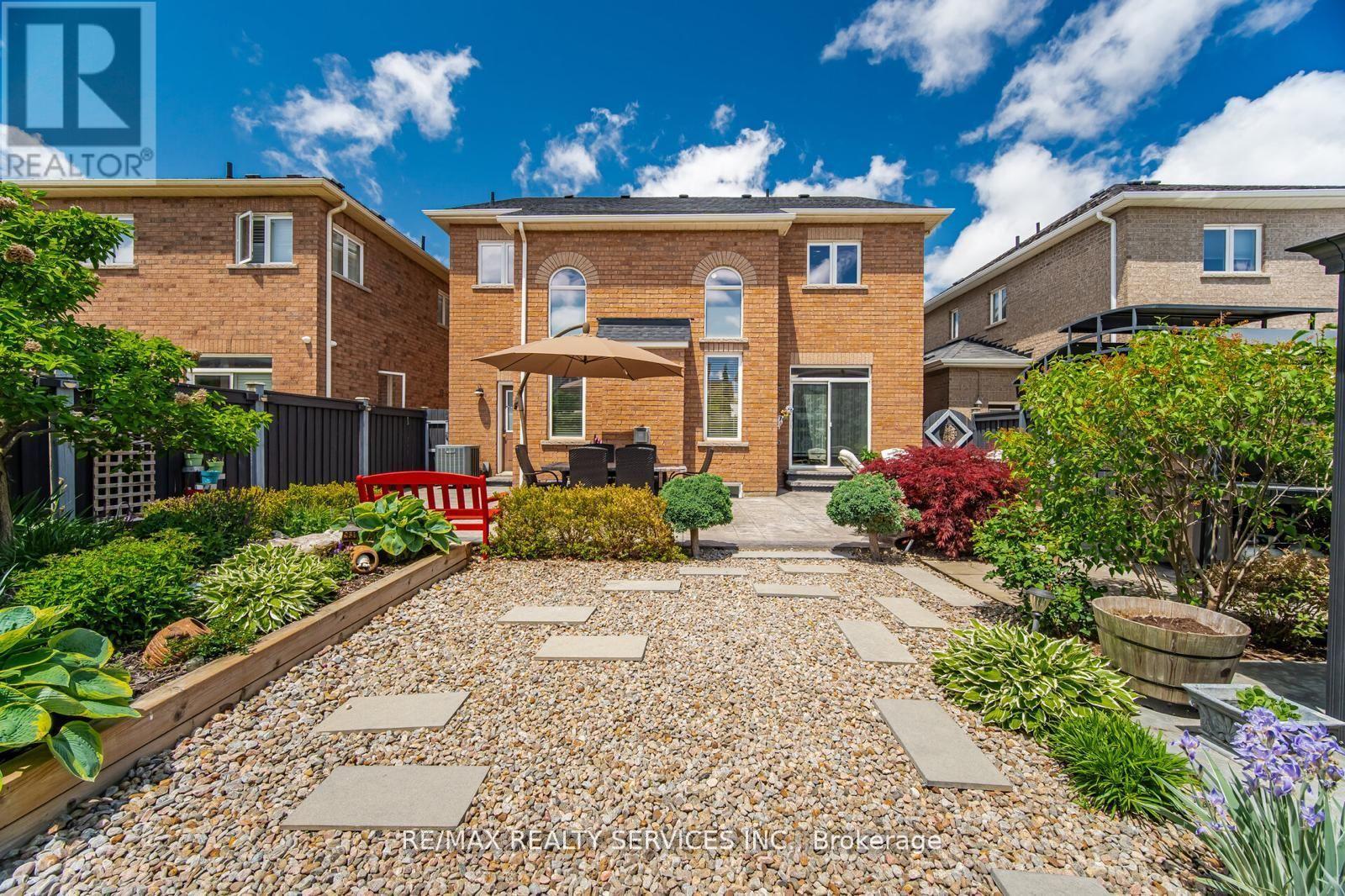 9 Eatonville Street, Brampton, Ontario  L7A 0M5 - Photo 32 - W13474472