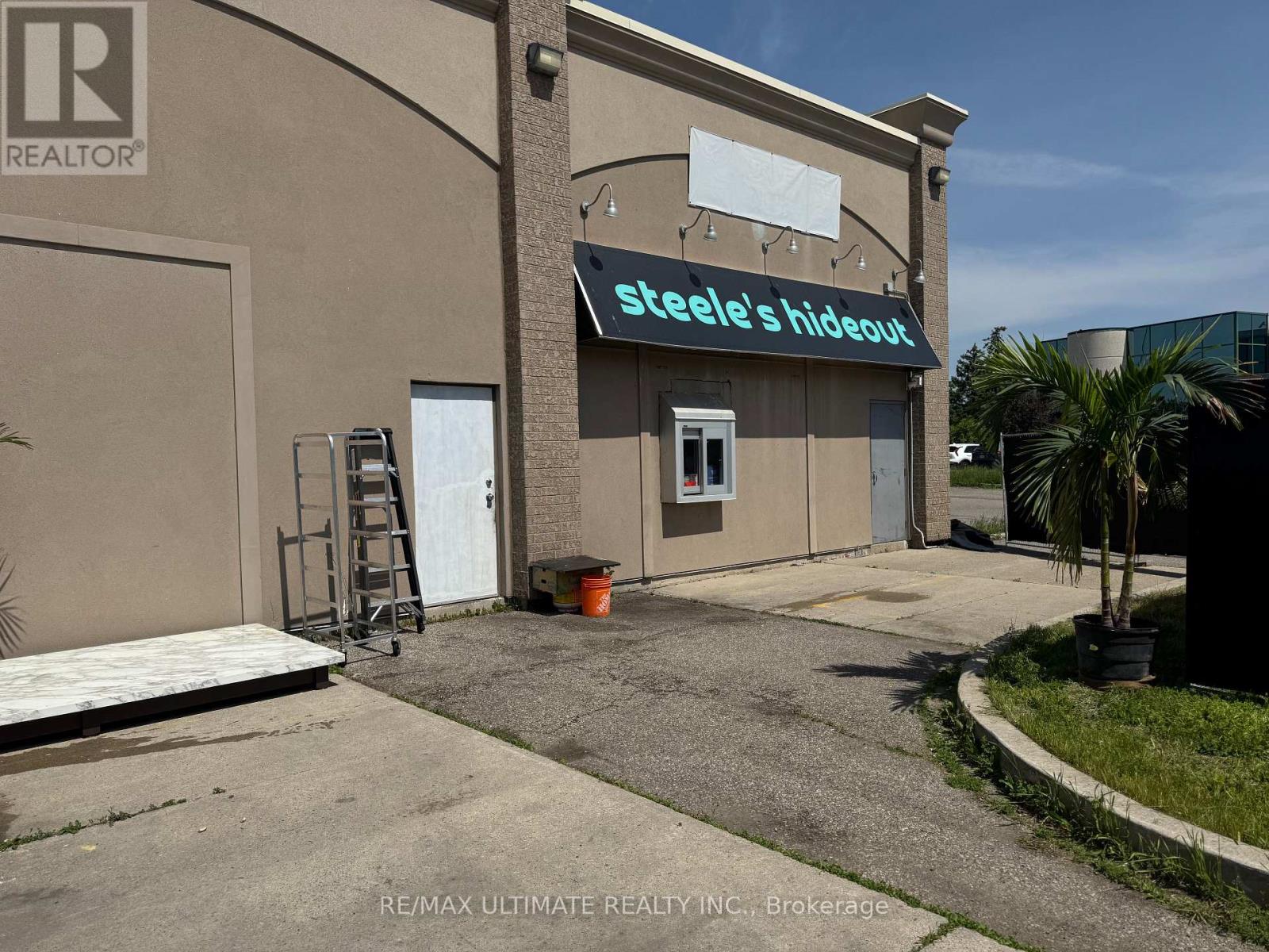 5 - 2325 Matheson Boulevard E, Mississauga, Ontario L4W 5B6 - Photo 2 - W13474470