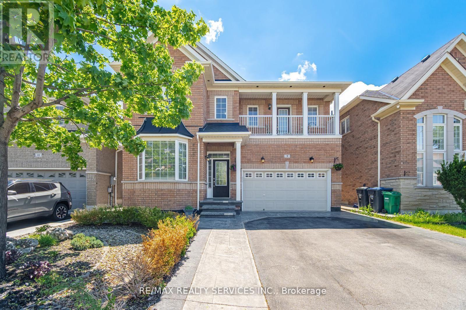 9 EATONVILLE STREET, Brampton, Ontario