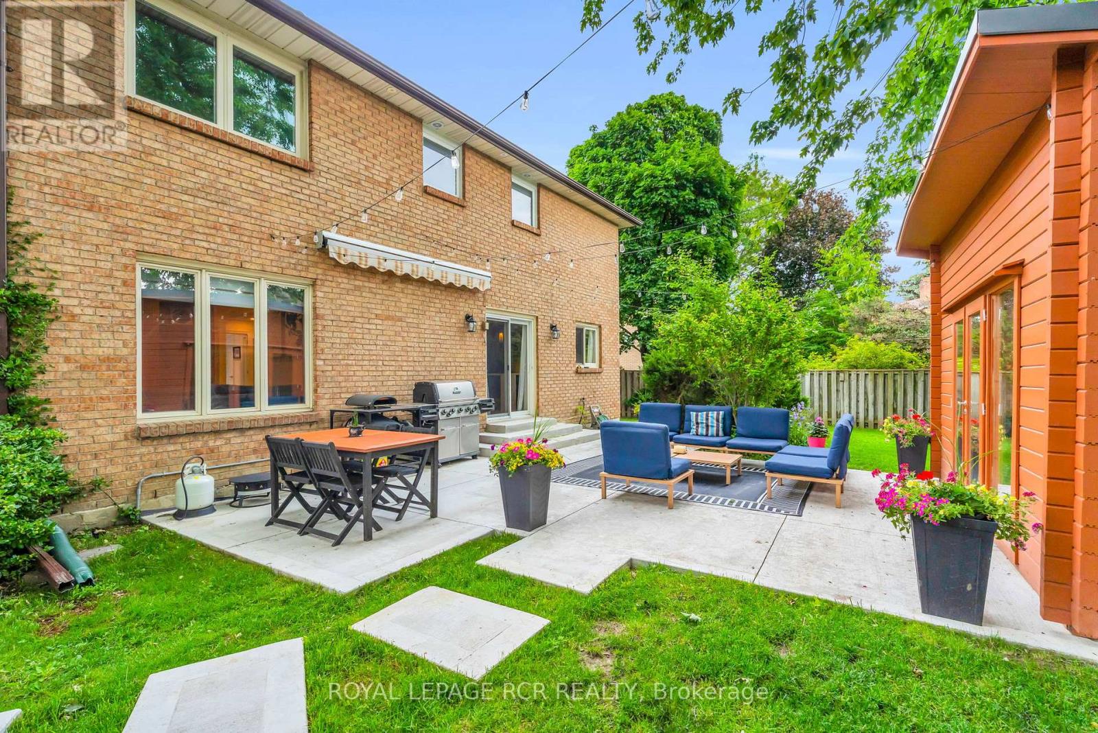 755 Cameron Court, Mississauga, Ontario  L5C 3B8 - Photo 35 - W13474208