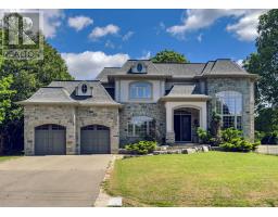 369 LEES LANE, Oakville, Ontario
