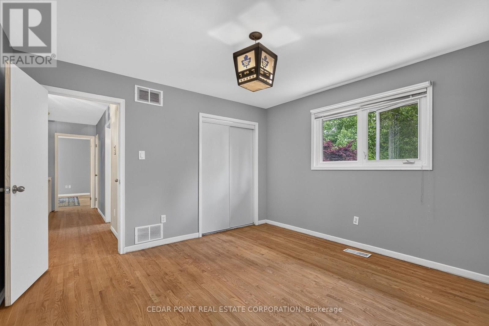 1096 Fair Birch Drive, Mississauga, Ontario L5H 1M3 - Photo 33 - W13474250