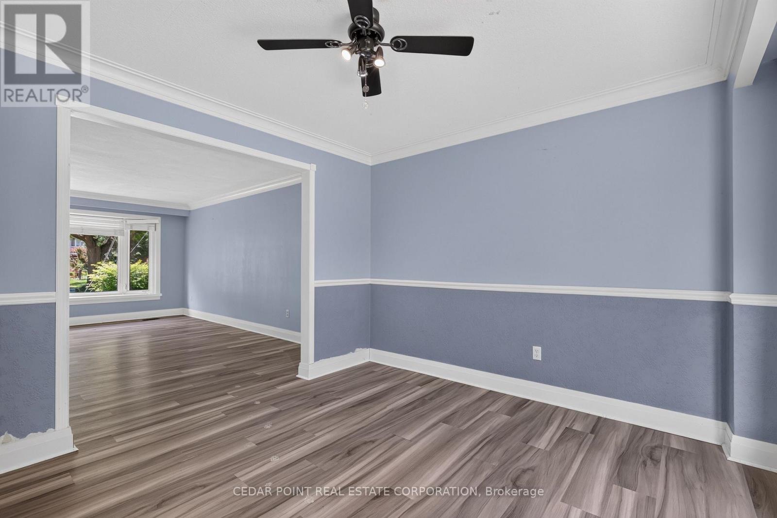 1096 Fair Birch Drive, Mississauga, Ontario L5H 1M3 - Photo 11 - W13474250