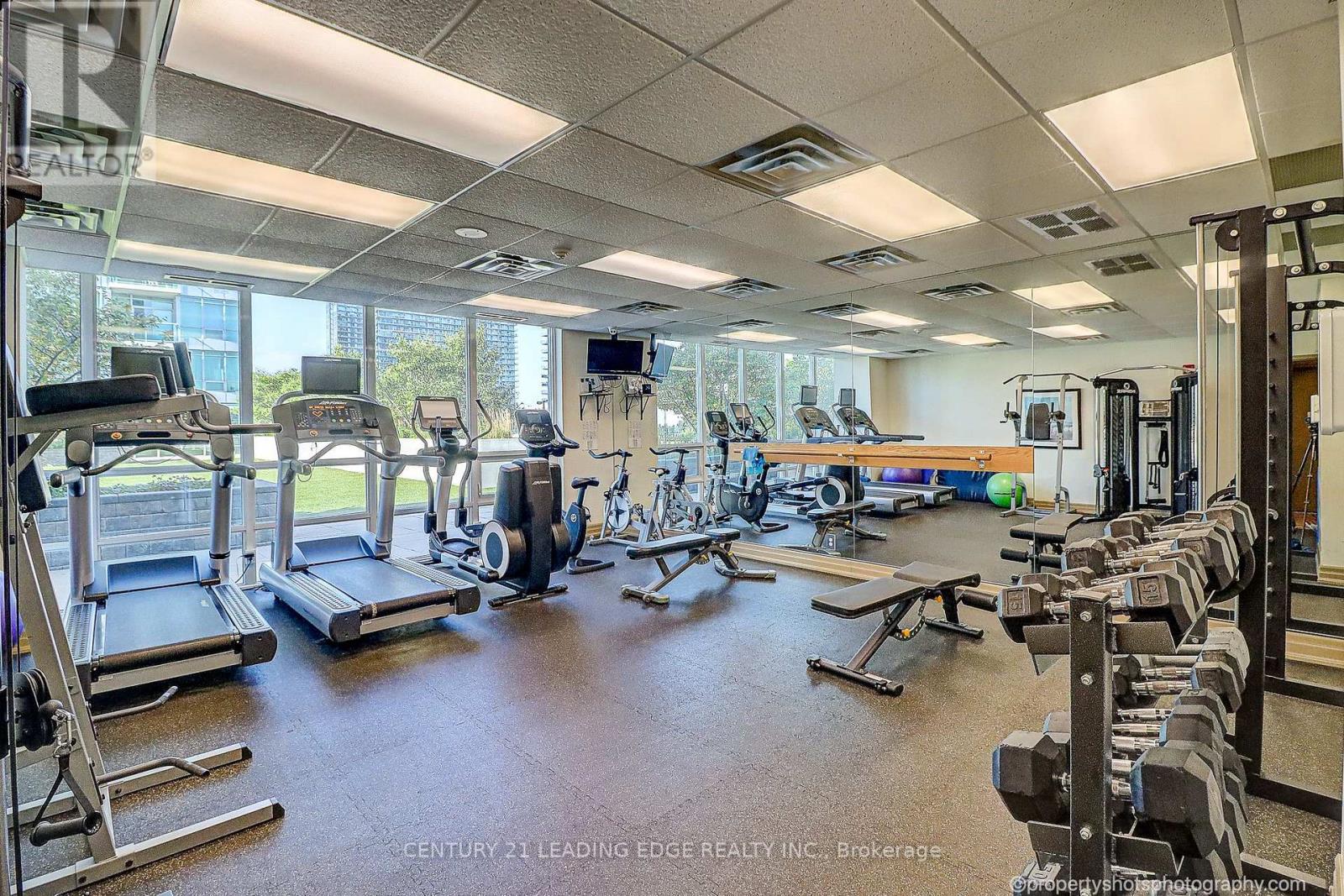 303 - 1900 Lakeshore Boulevard, Toronto, Ontario M6S 1A4 - Photo 15 - W13474246