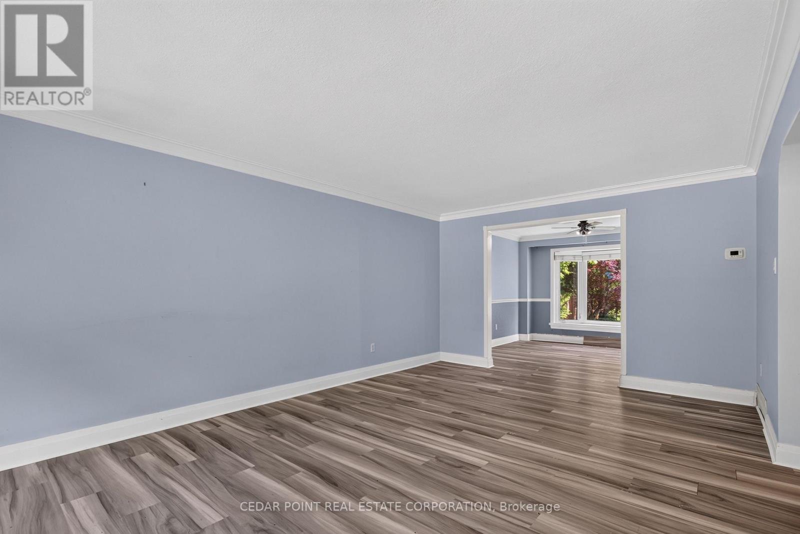 1096 Fair Birch Drive, Mississauga, Ontario L5H 1M3 - Photo 7 - W13474250