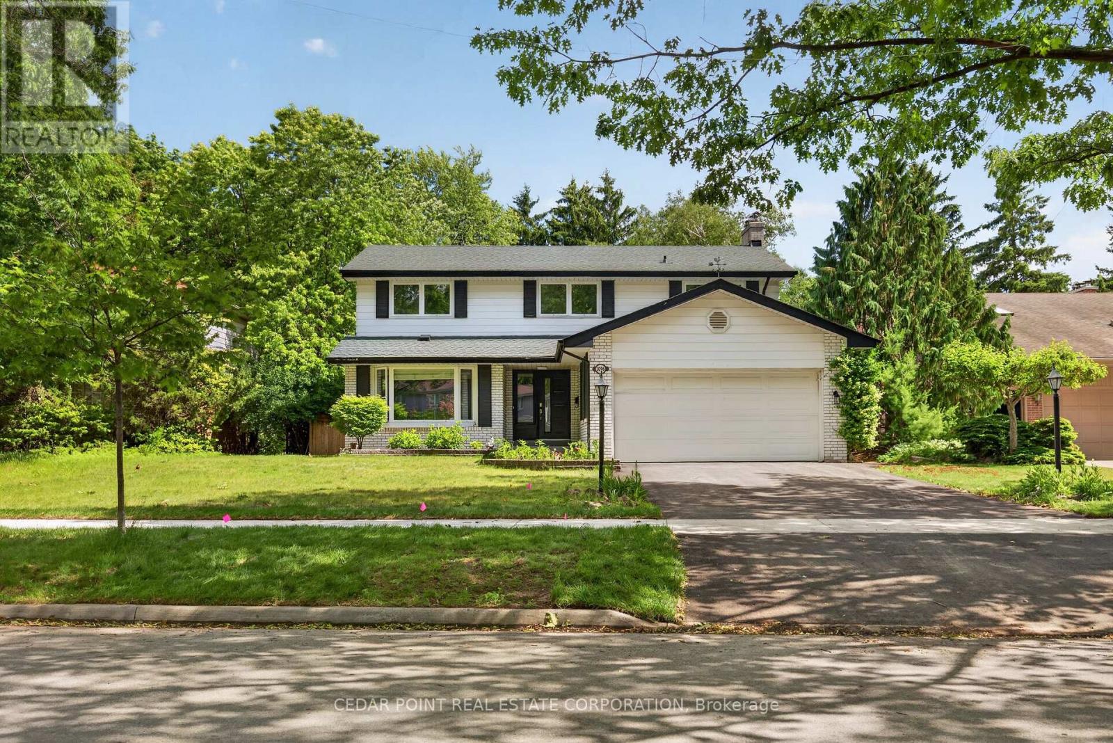 1096 FAIR BIRCH DRIVE, Mississauga, Ontario