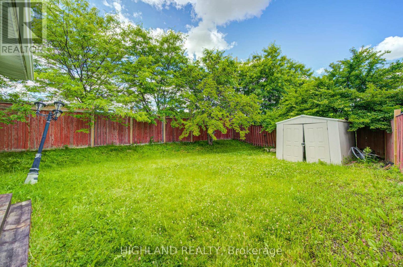 Upper Level - 5327 Landsborough Avenue, Mississauga, Ontario  L5R 3X1 - Photo 23 - W13474334